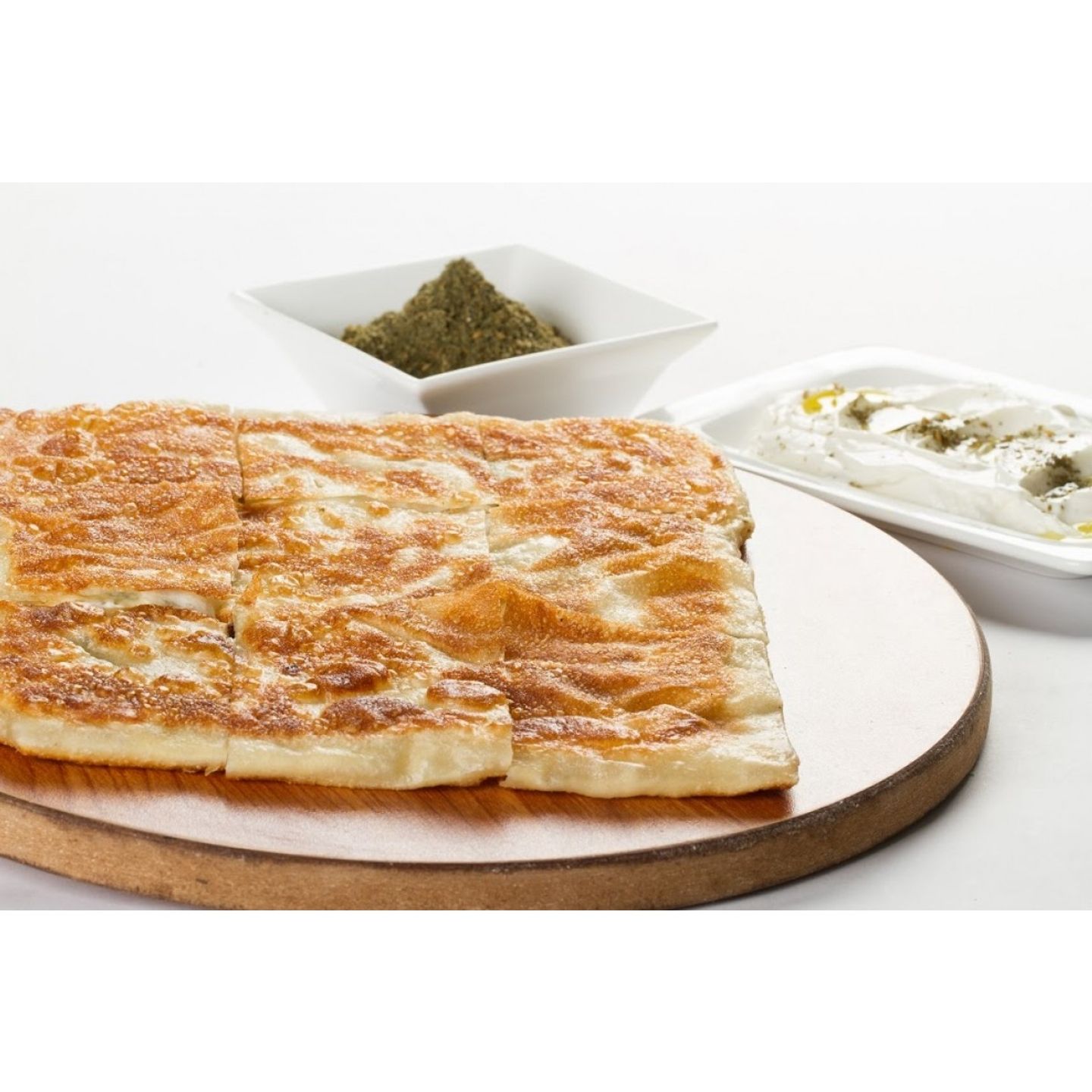 فطيرة لبنة بالزعتر