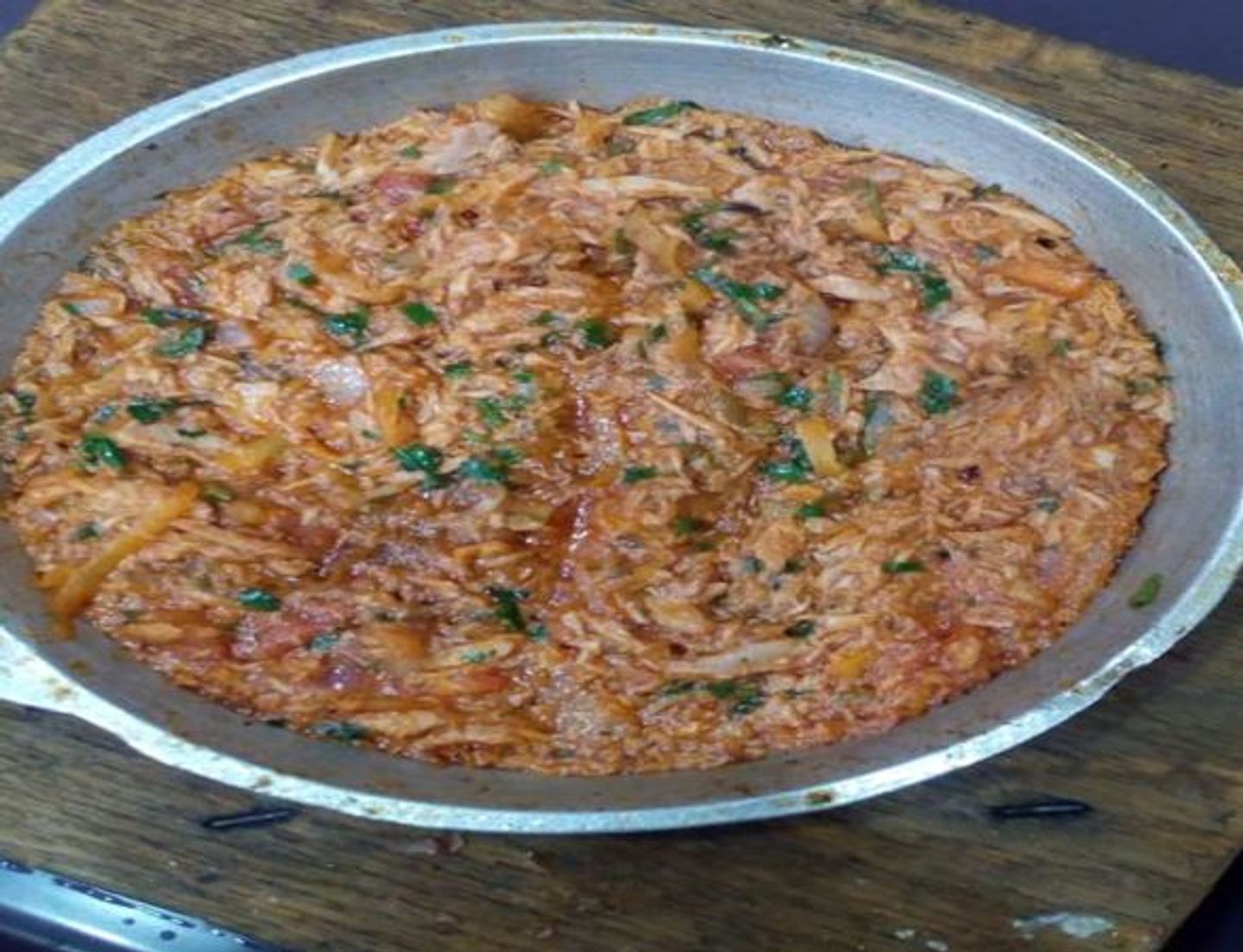 تونة سادة
