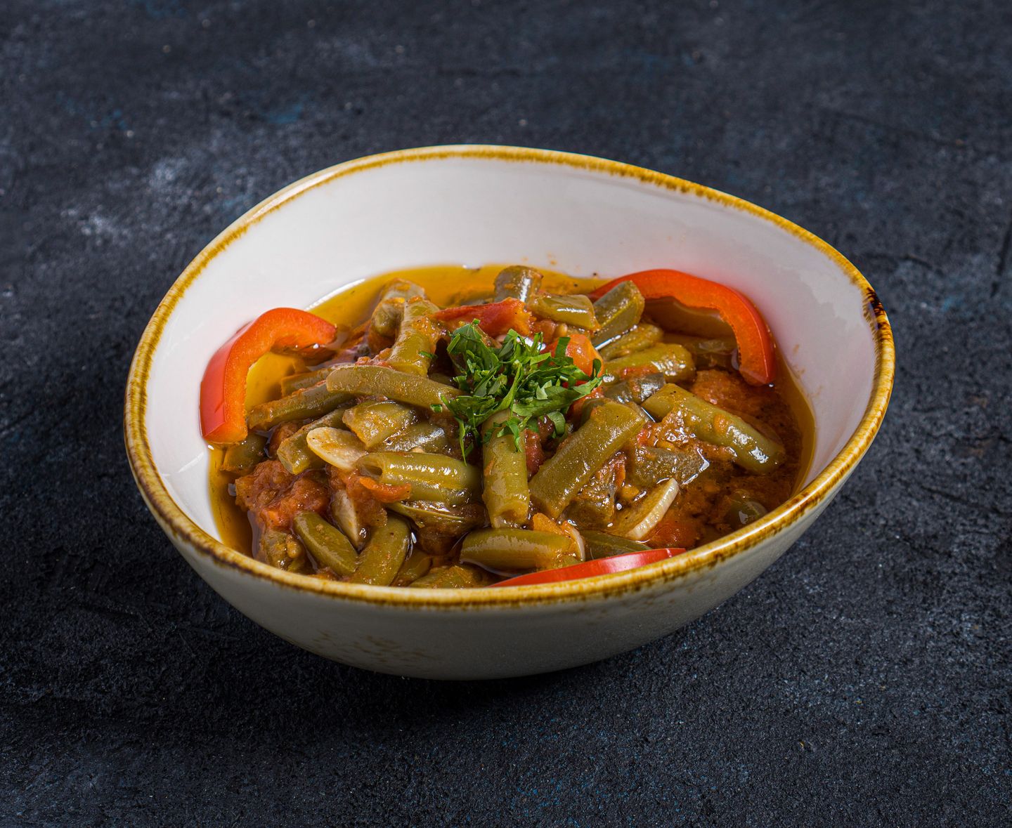 لوبيا بالزيت