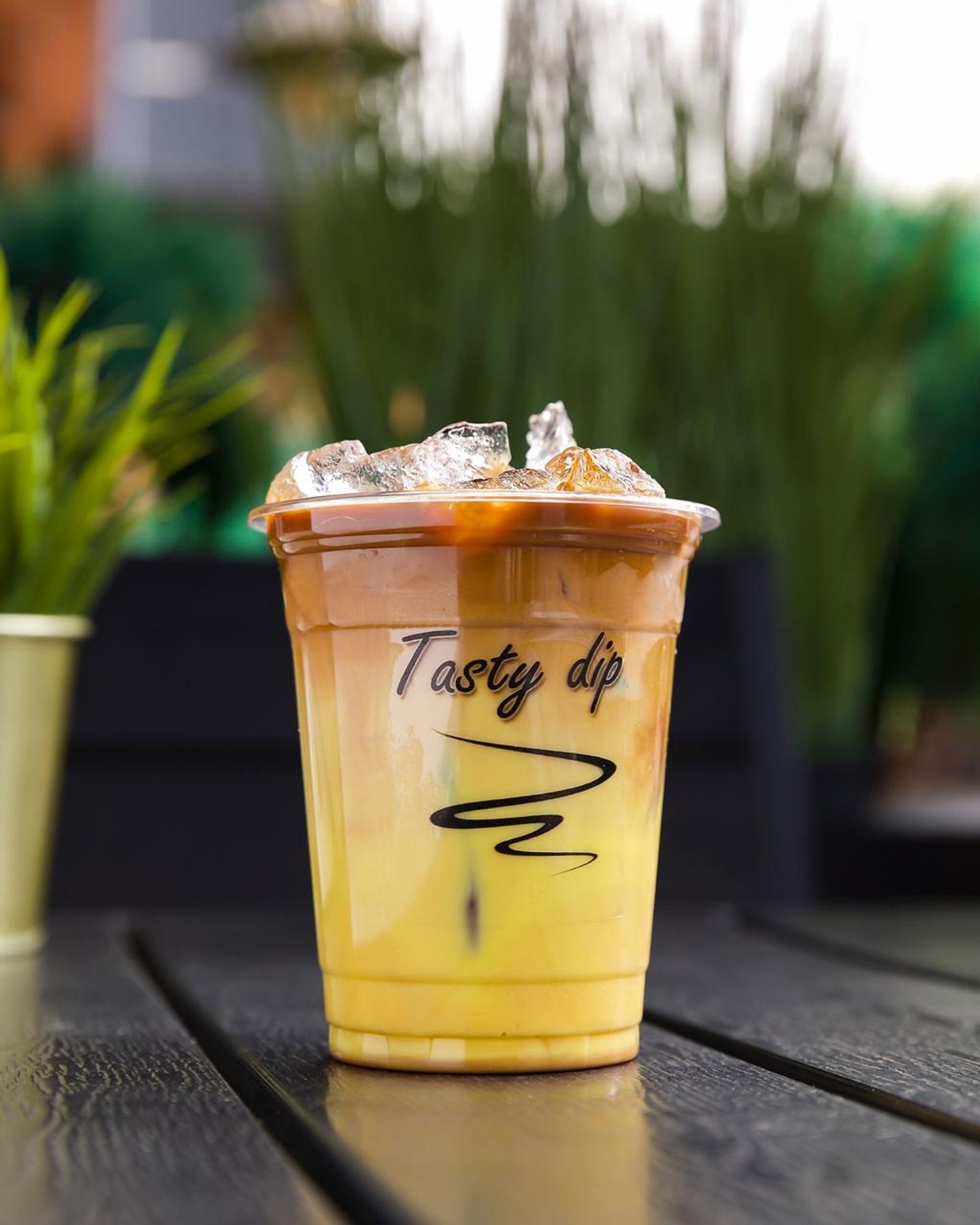 Saffron Ice Latte