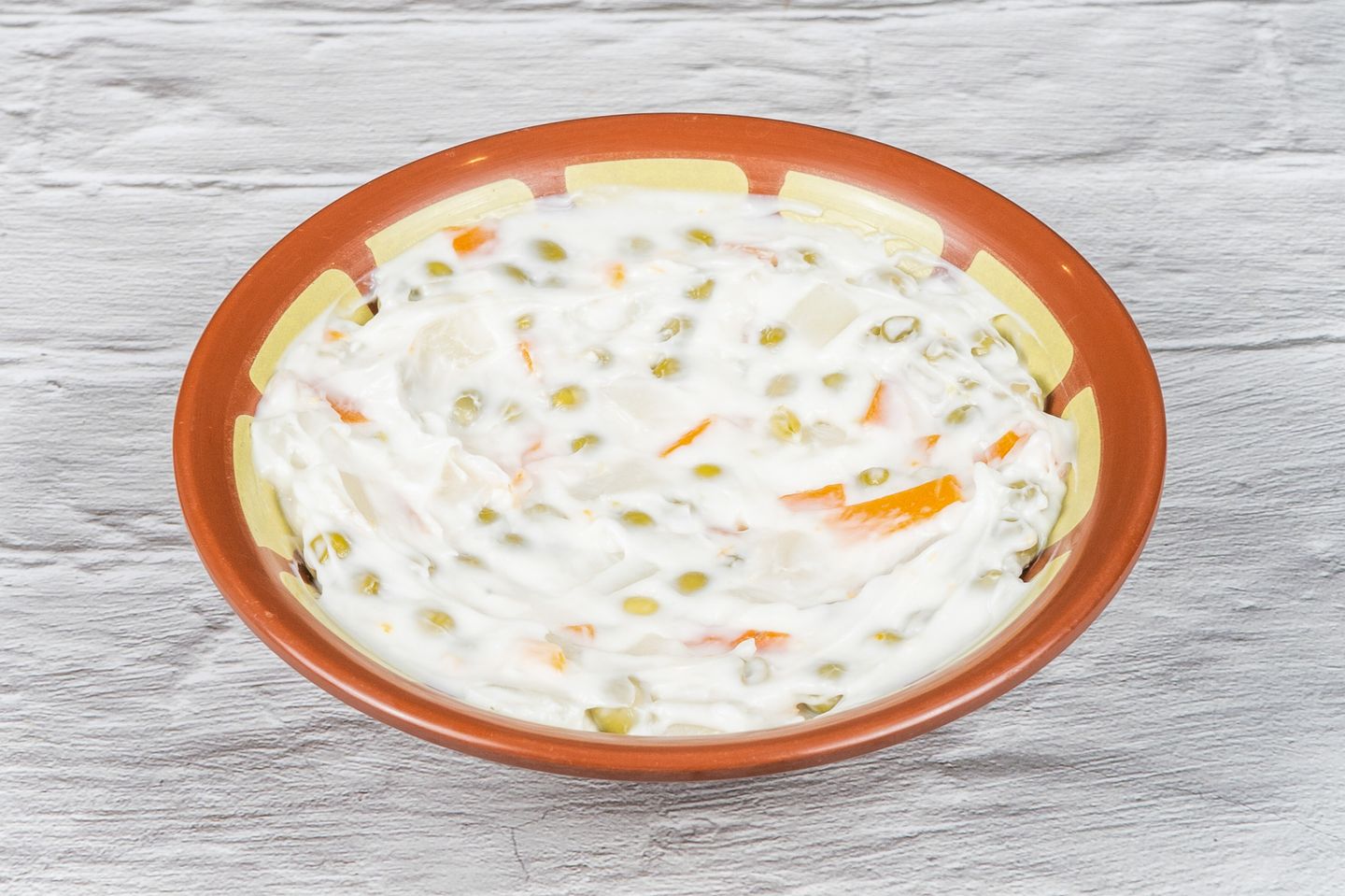 سلطة مايونيز بالخضار