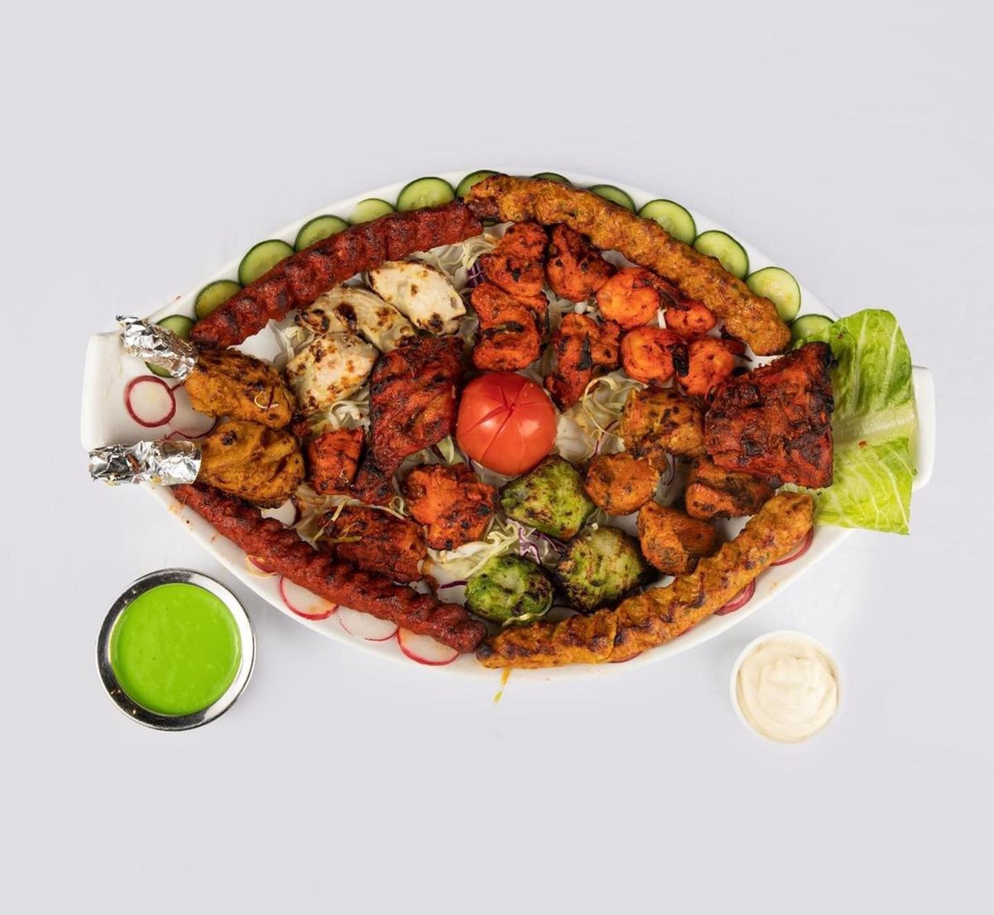 Mix Platter Chicken, Mutton And Seafood|صحن مشكل دجاج و موتون و مأكولات بحرية
