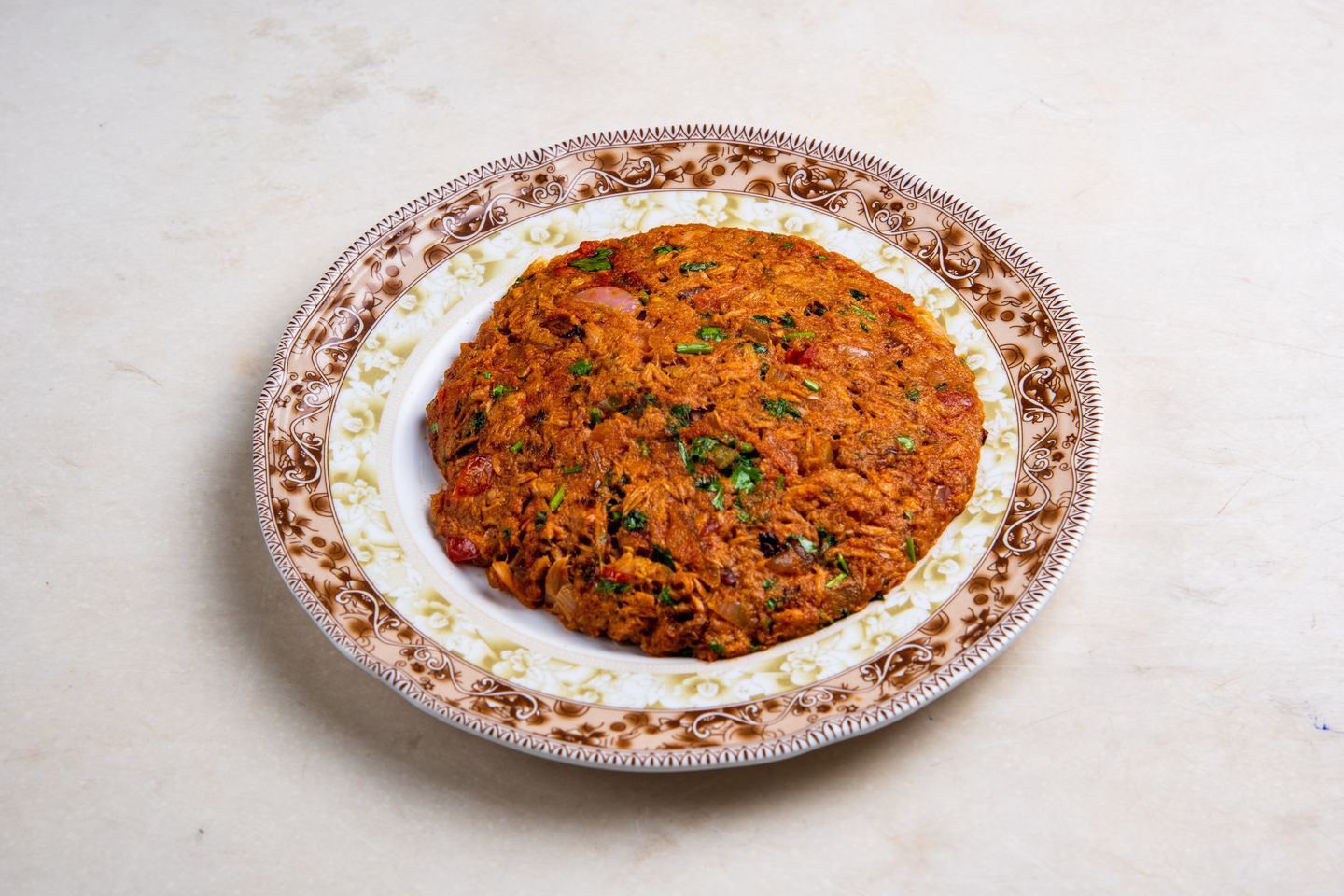 تونة بالبيض والجبن