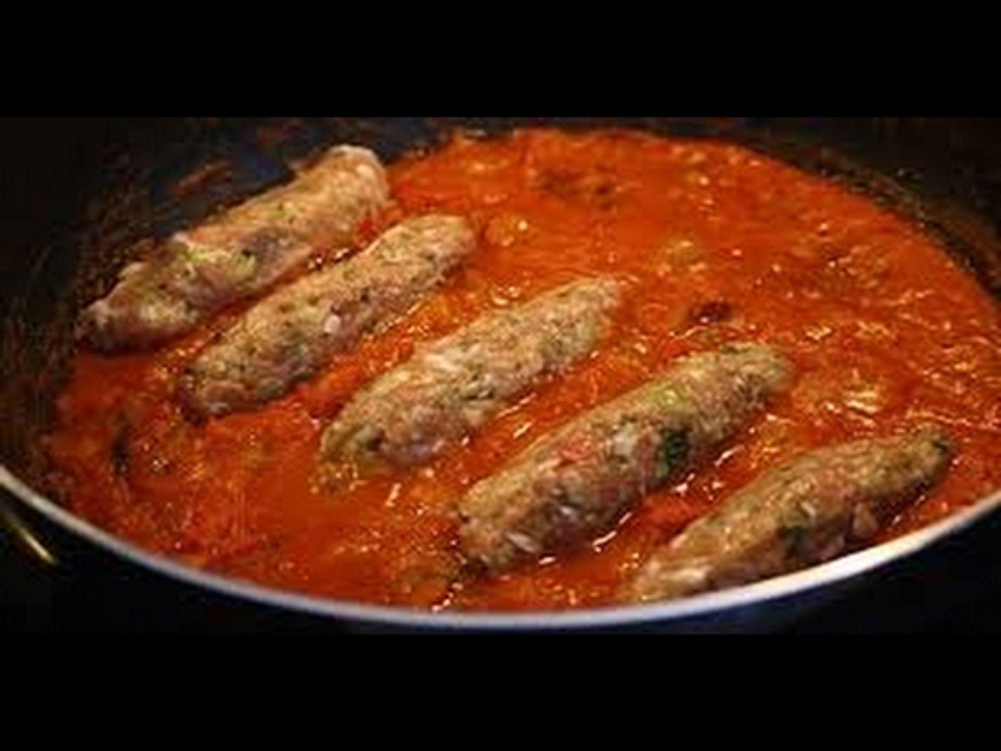 Chicken Kebab Dish With Tomatoes
