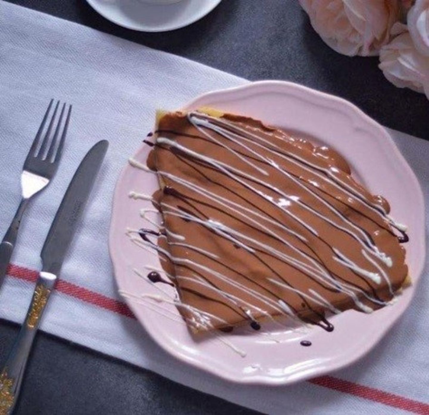 Pistachio Crepe