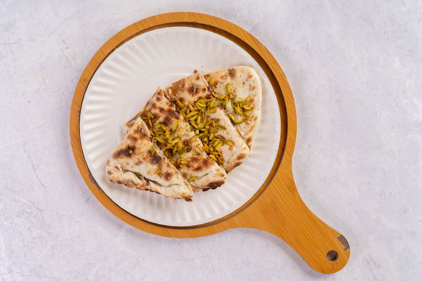 نوتيلا مع مكسرات