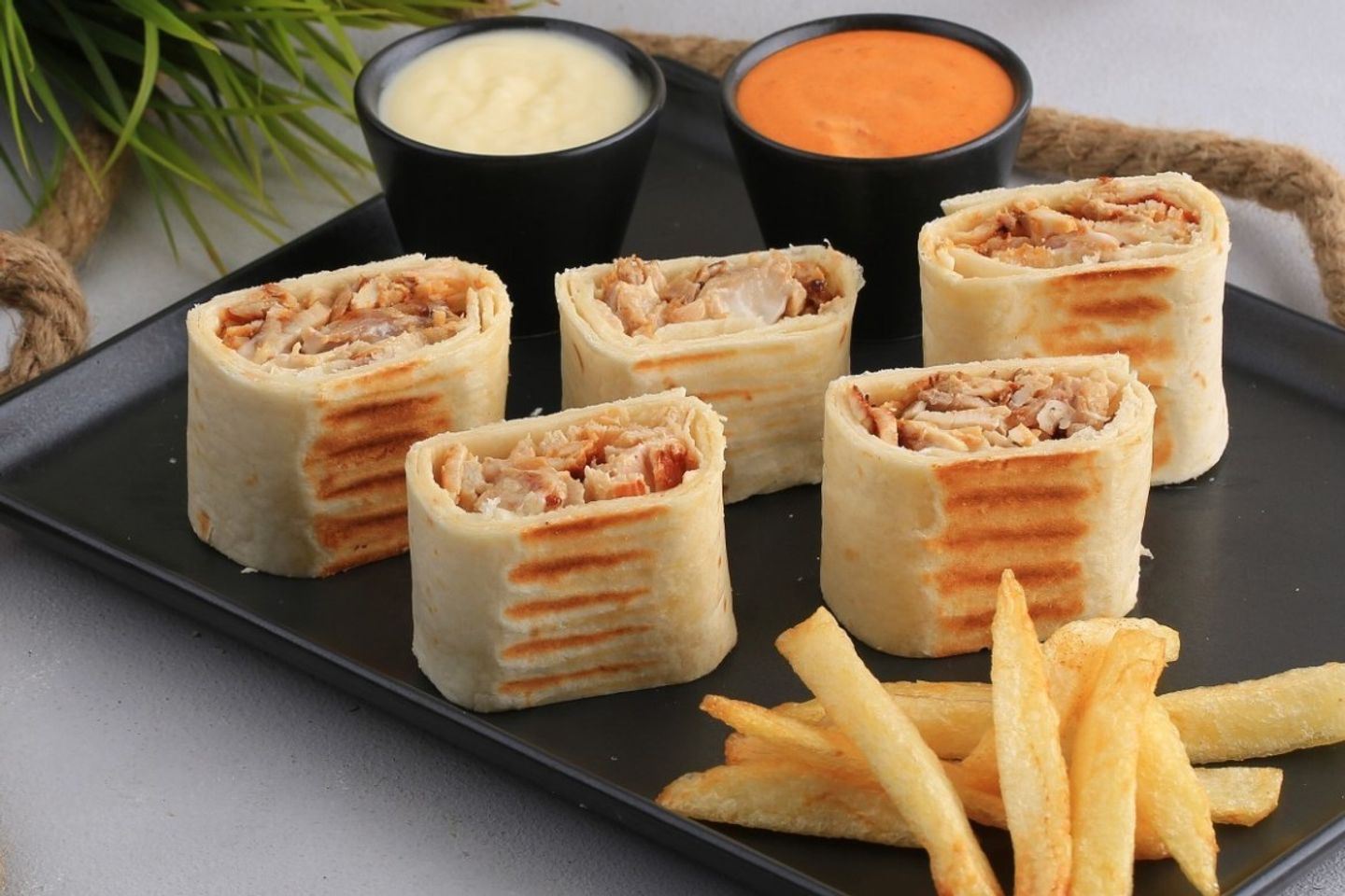 صحن شاورما عربي - صحن شاورما فراخ عربي صغير