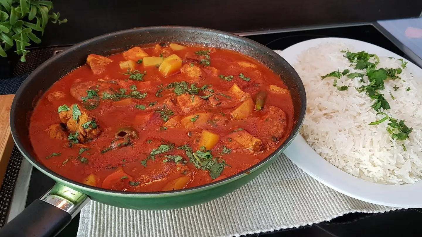 Half Chicken Muraqiy With Rice