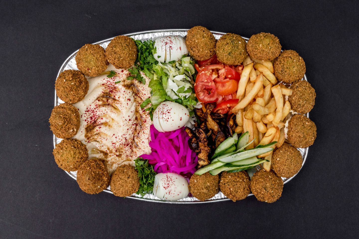 صحن فلافل  - وسط