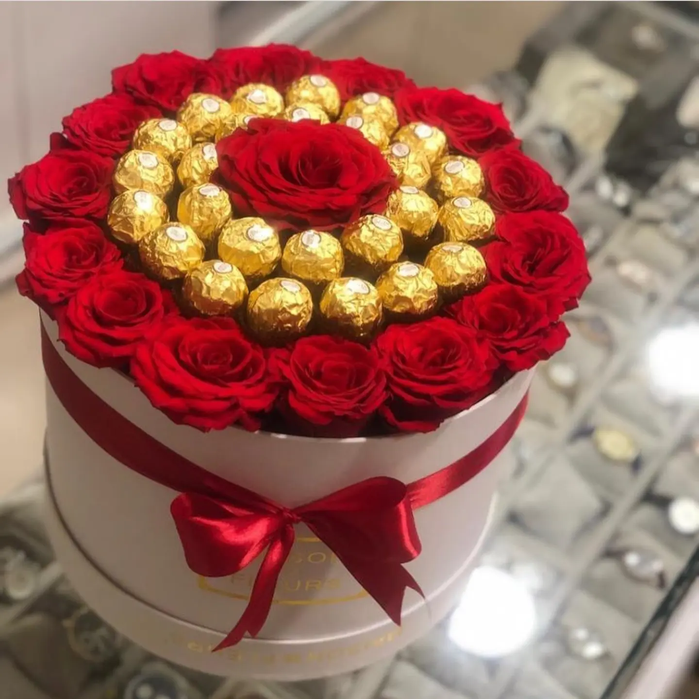باقه ورد مع شوكولاته