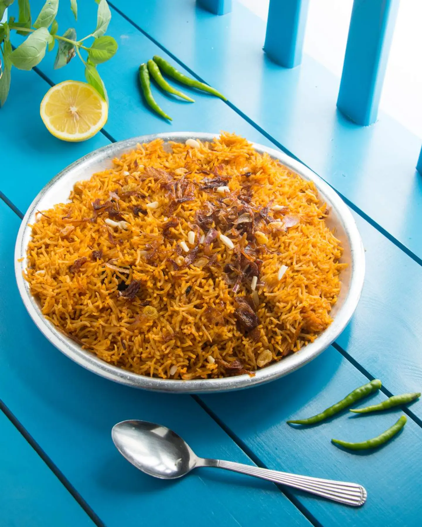 نفر عيش جبسة