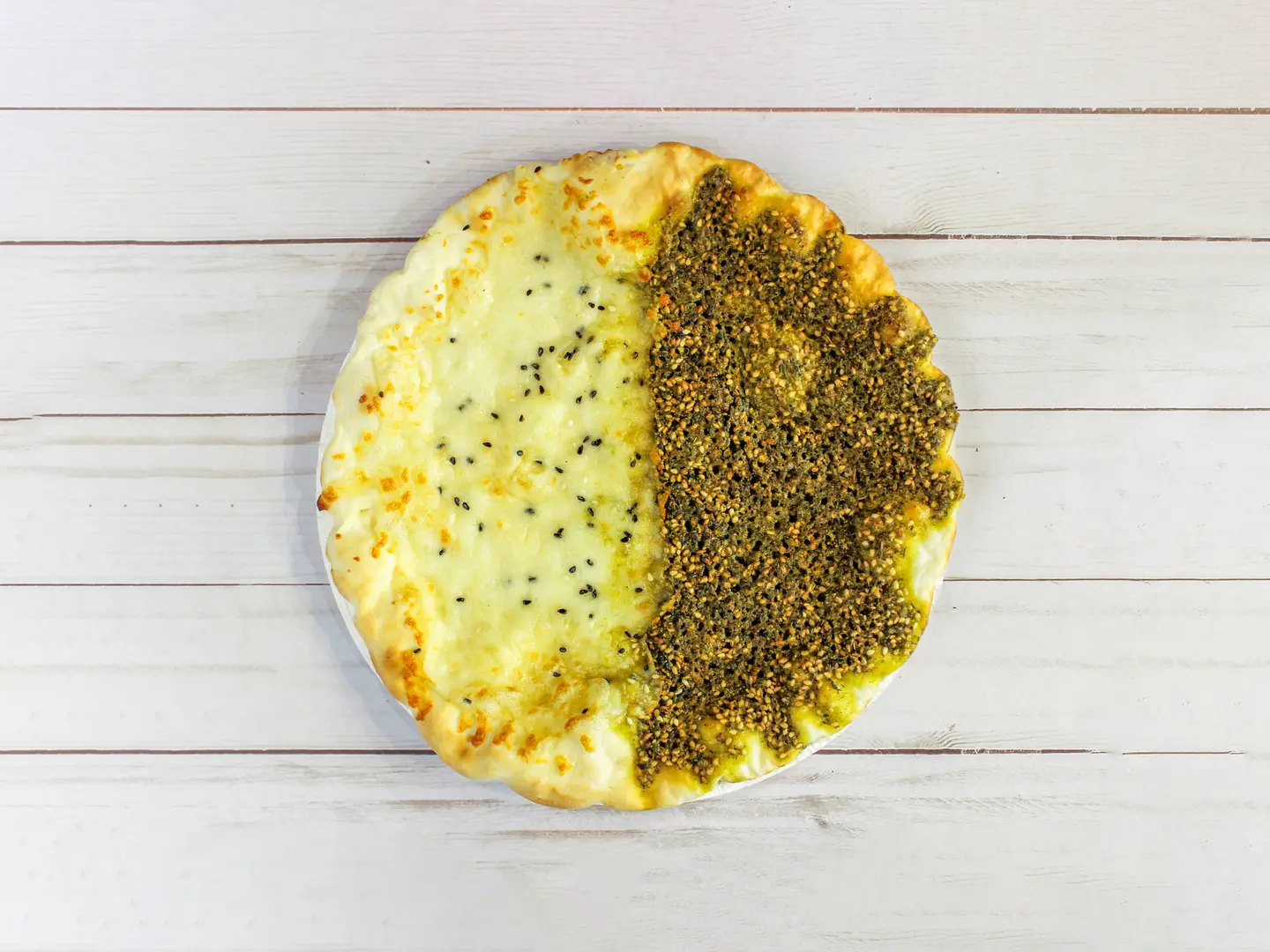 Zaatar With Cheese