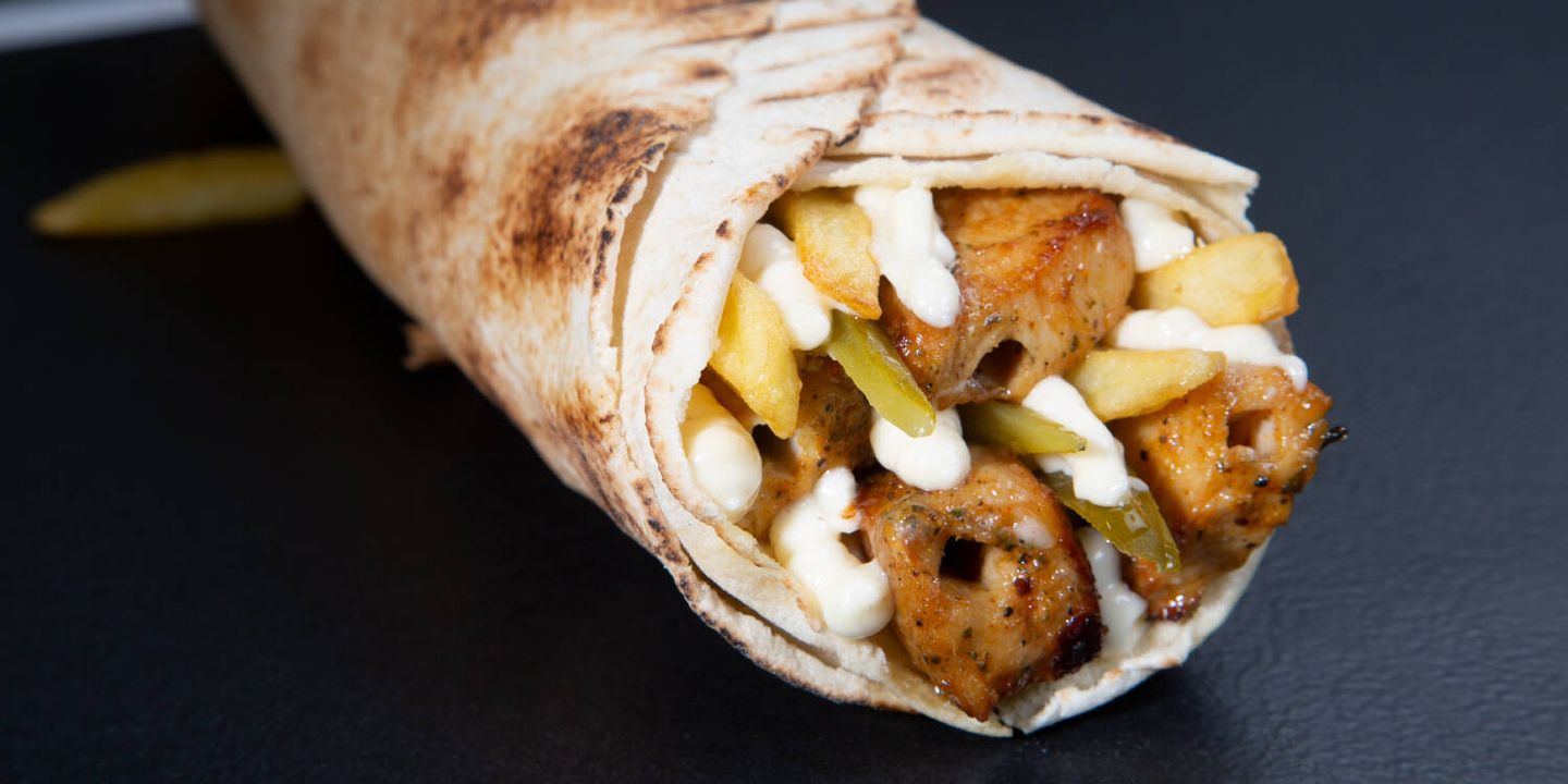 ساندوتش شيش طاووق