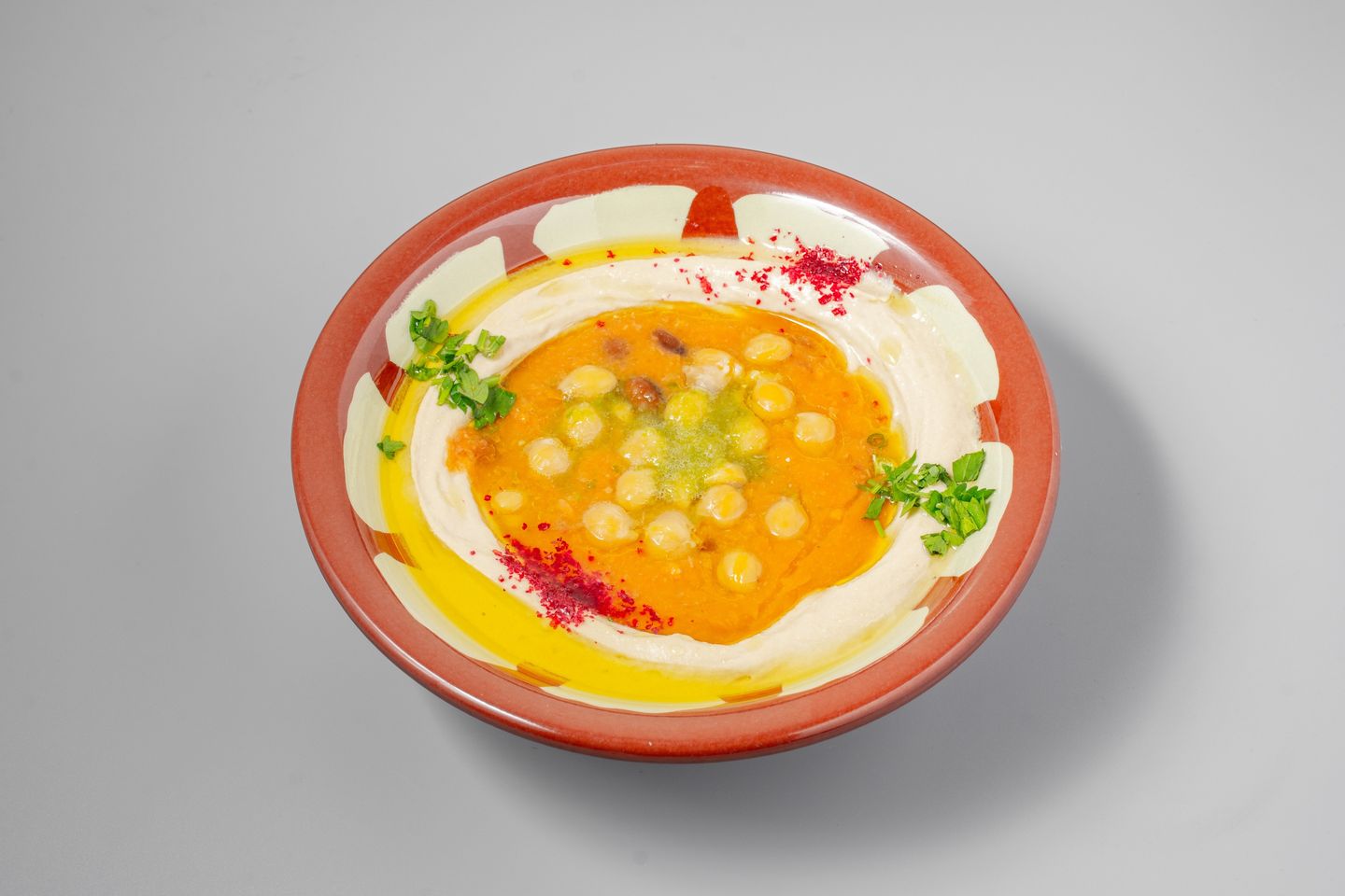 قدسية هاشم مخلوطة