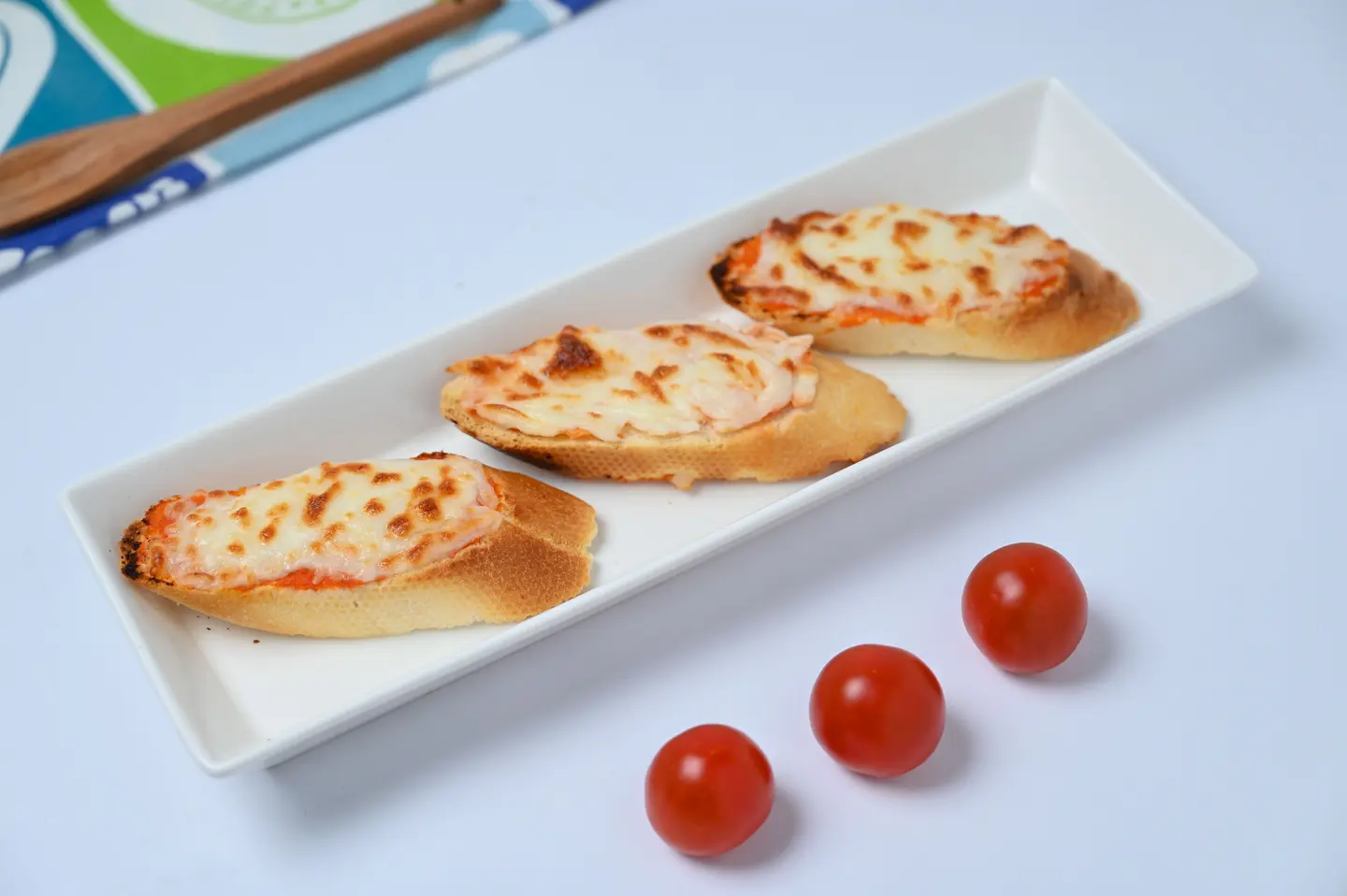 Garlic And Cheese Bread