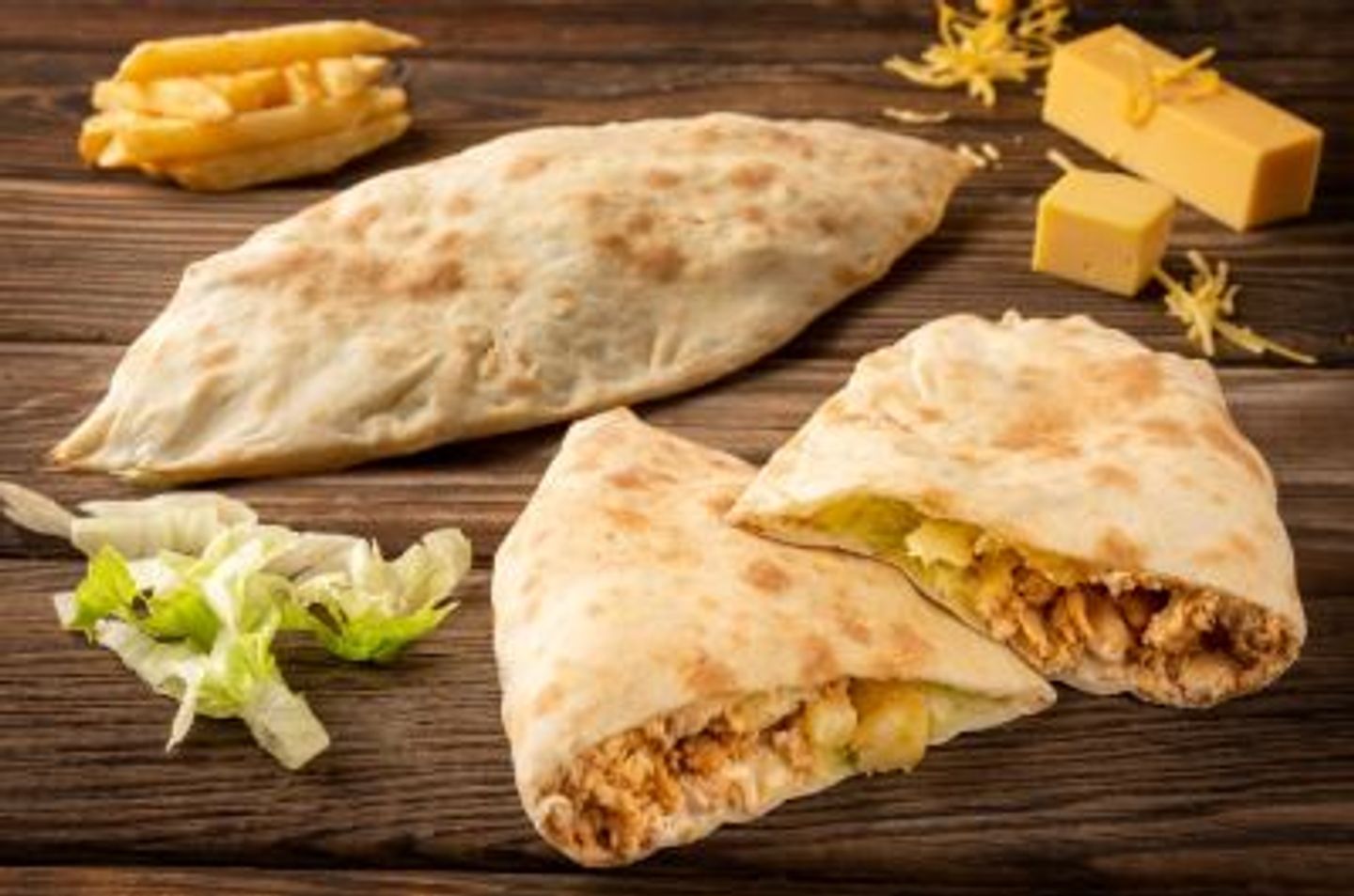 فطيرة دجاج بجبن الموزاريلا