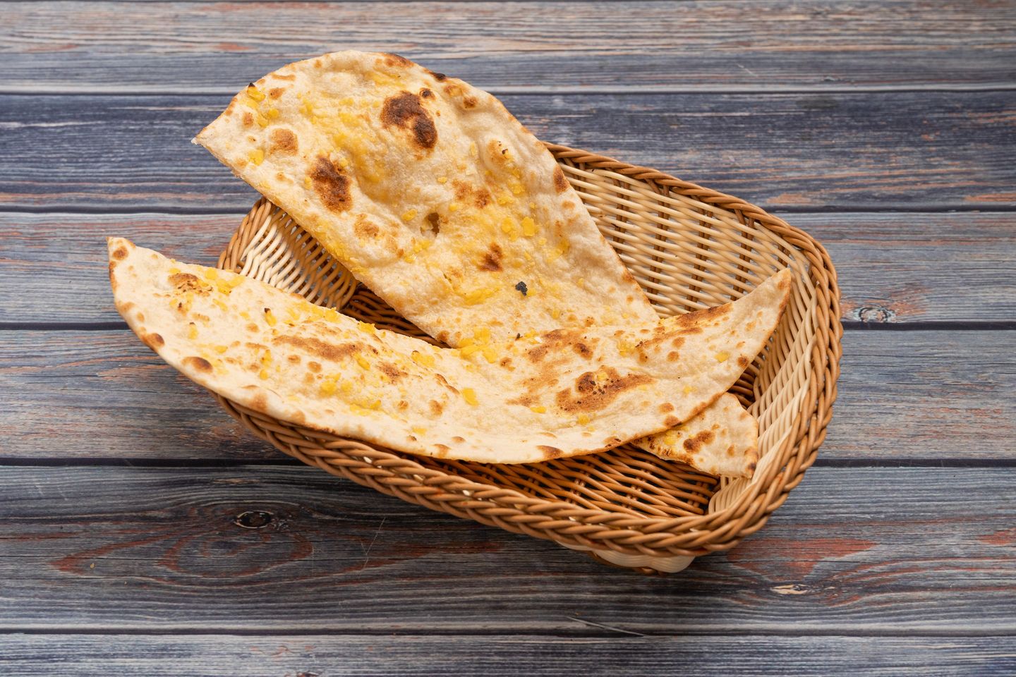 نان بالجبن