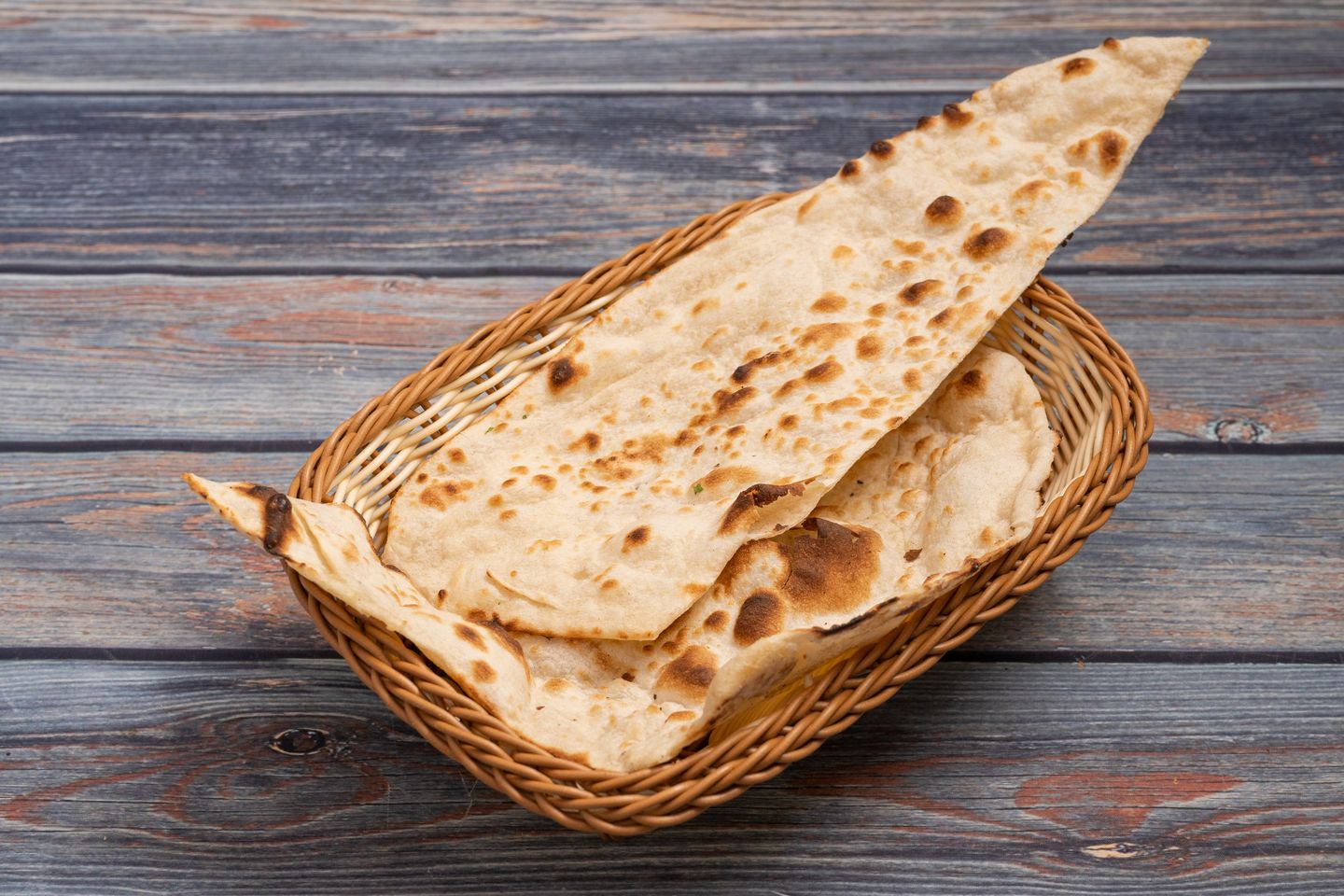 نان عادي