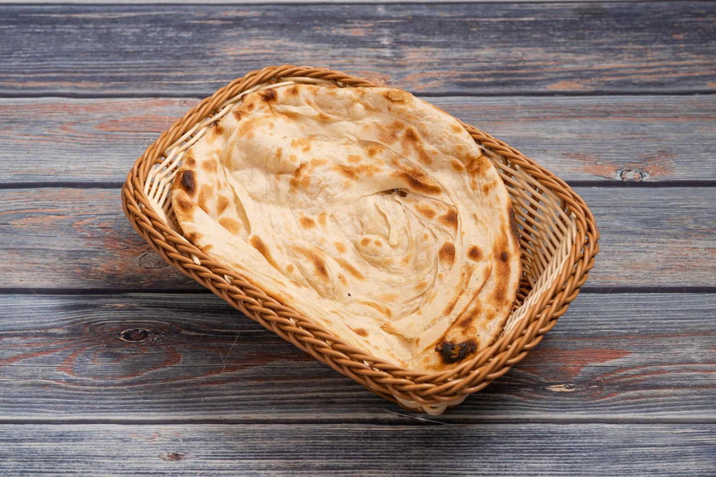 خبز لاتشا براتا