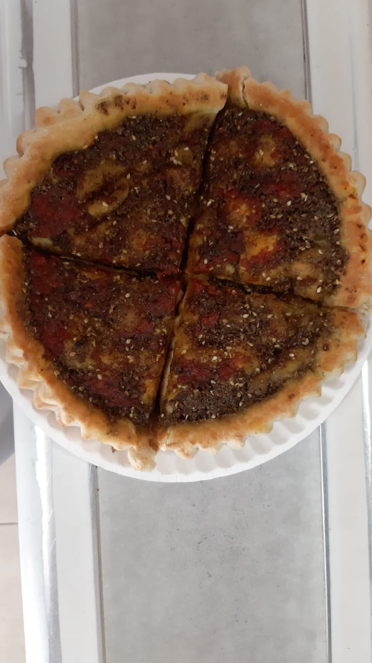 فطيرة محمرة بالزعتر