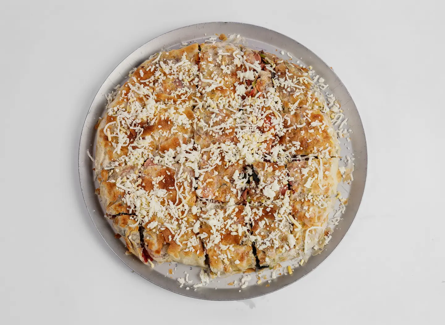 فطيرة بالجبنة الرومي