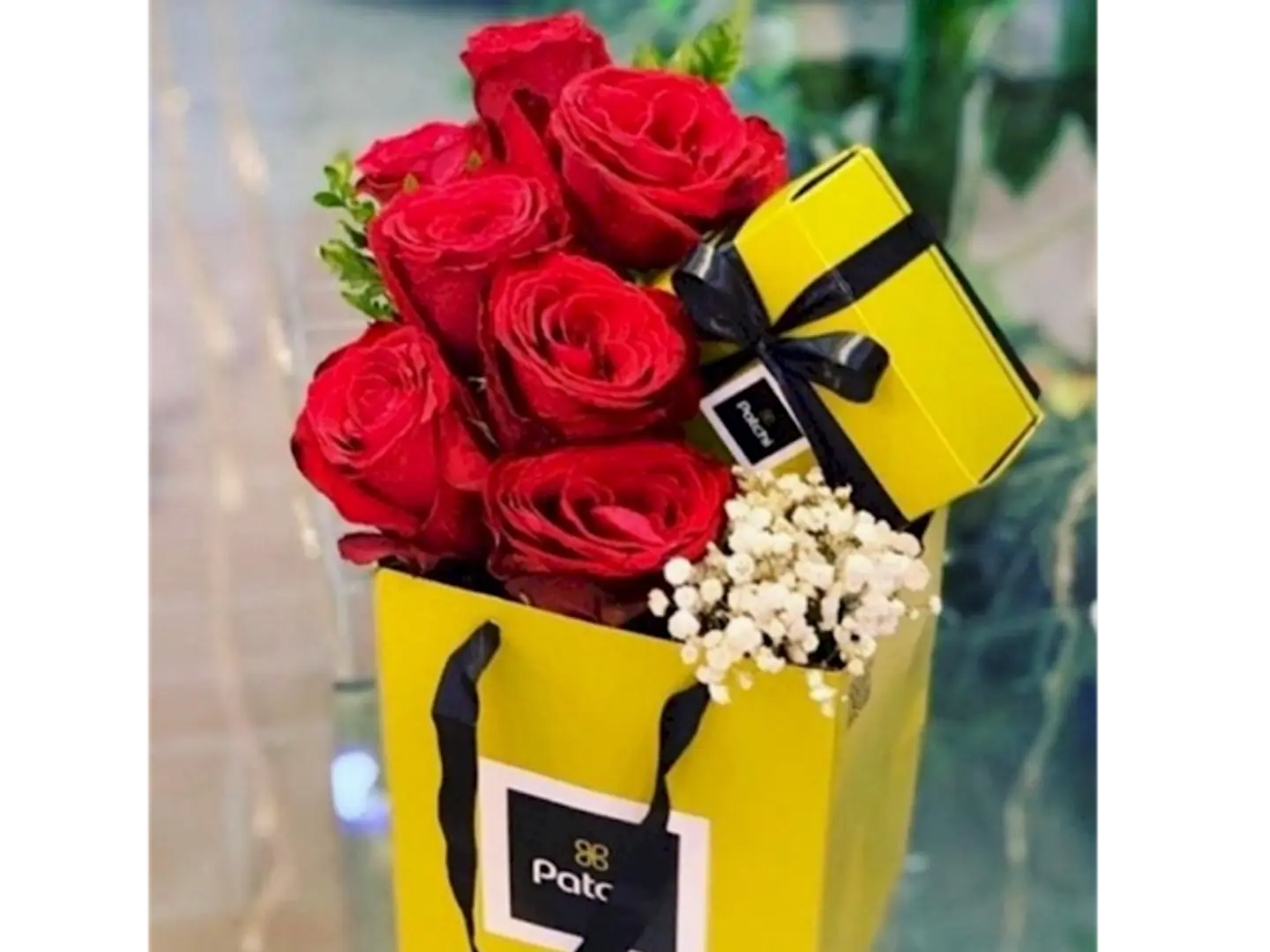 سكارليت باج