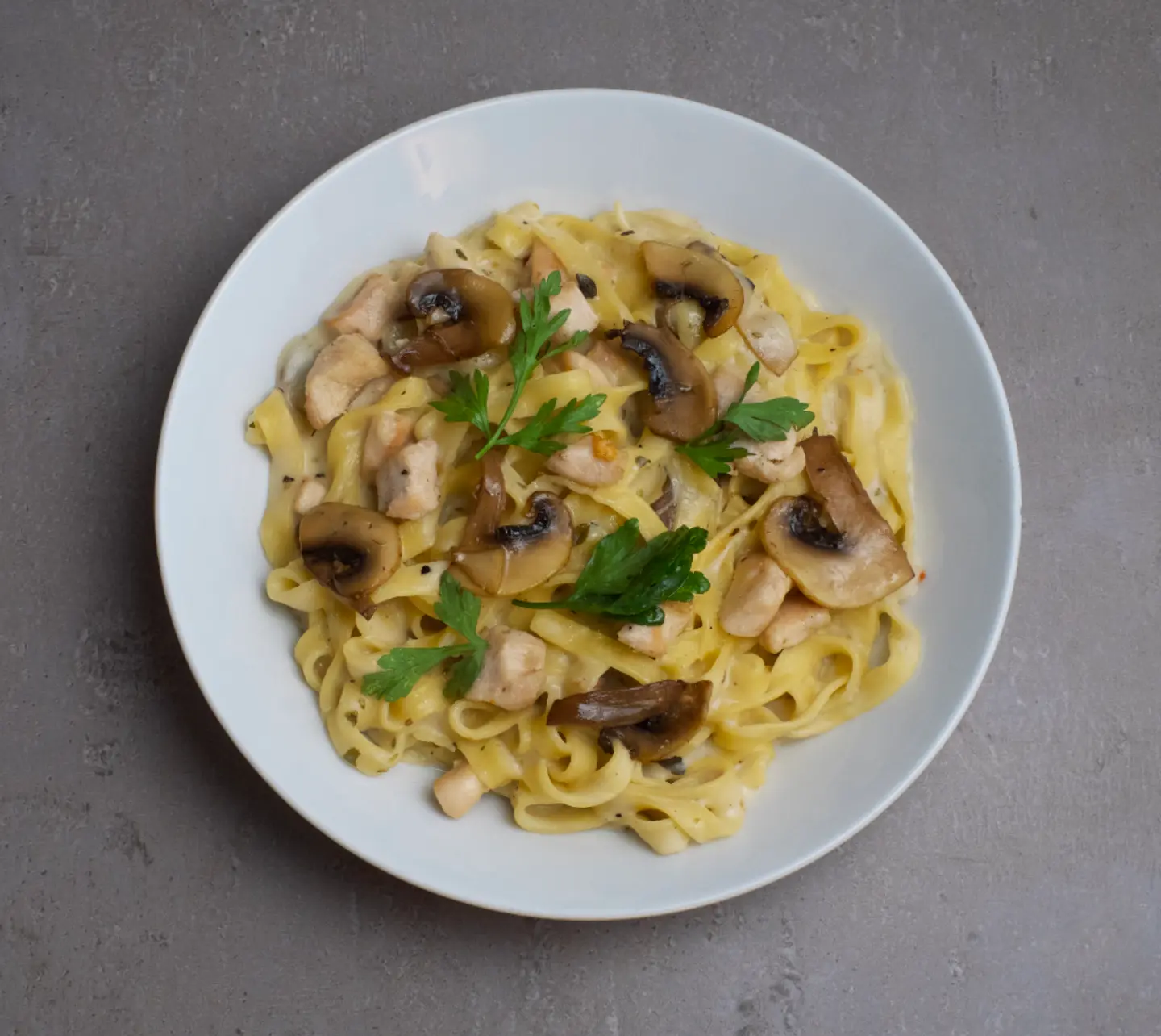 Fettuccine Alfredo