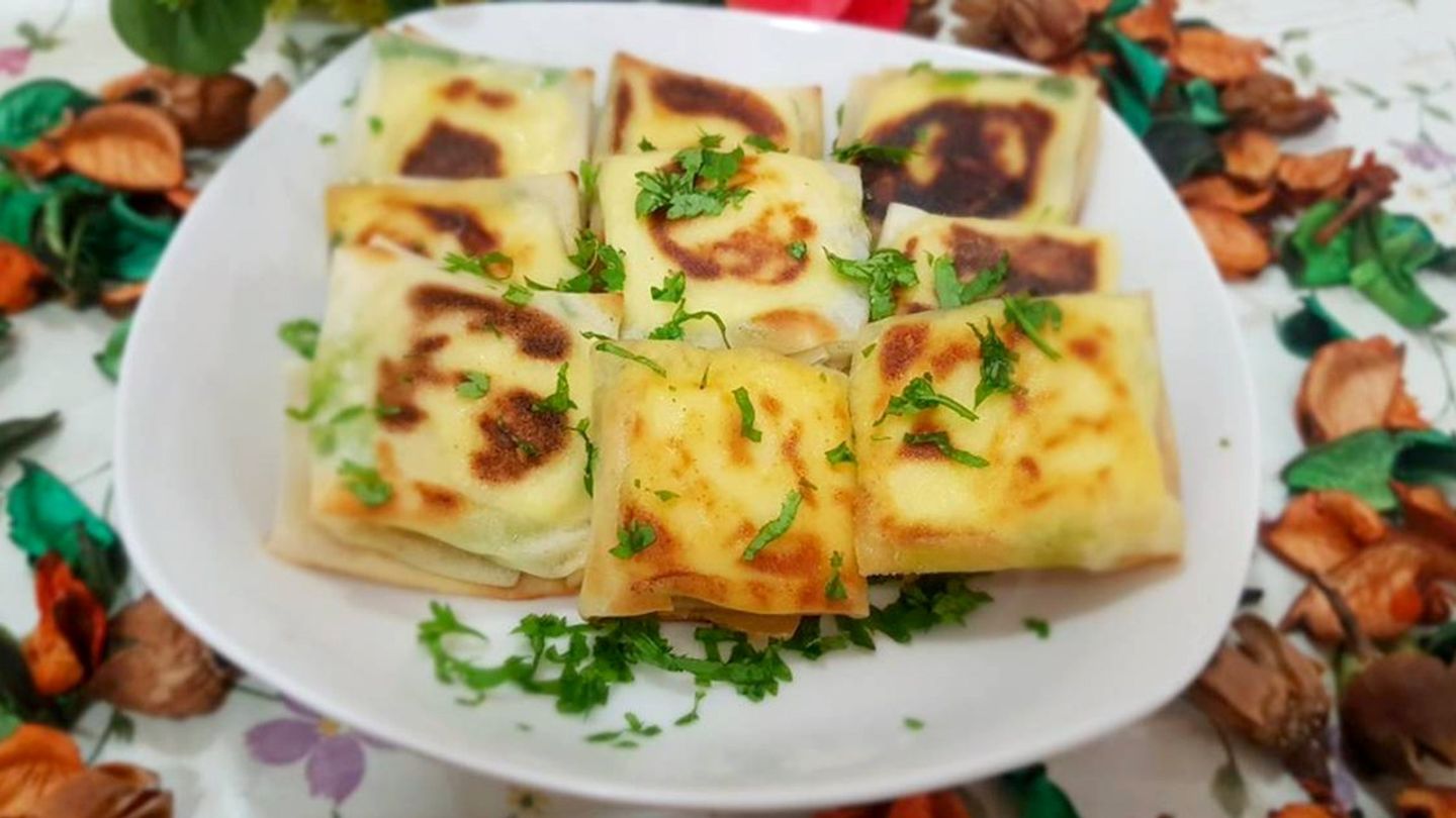 مطبق تونة مع جبن