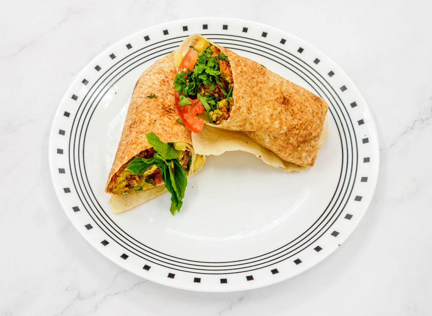 Shami Falafel Sandwich With Hummus