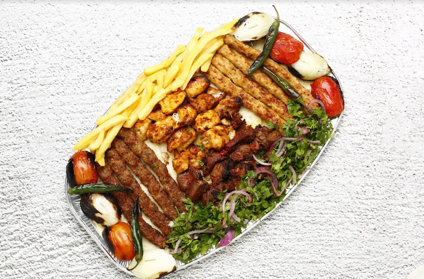 مشكل مشويات - نص كيلو 8 اسياخ