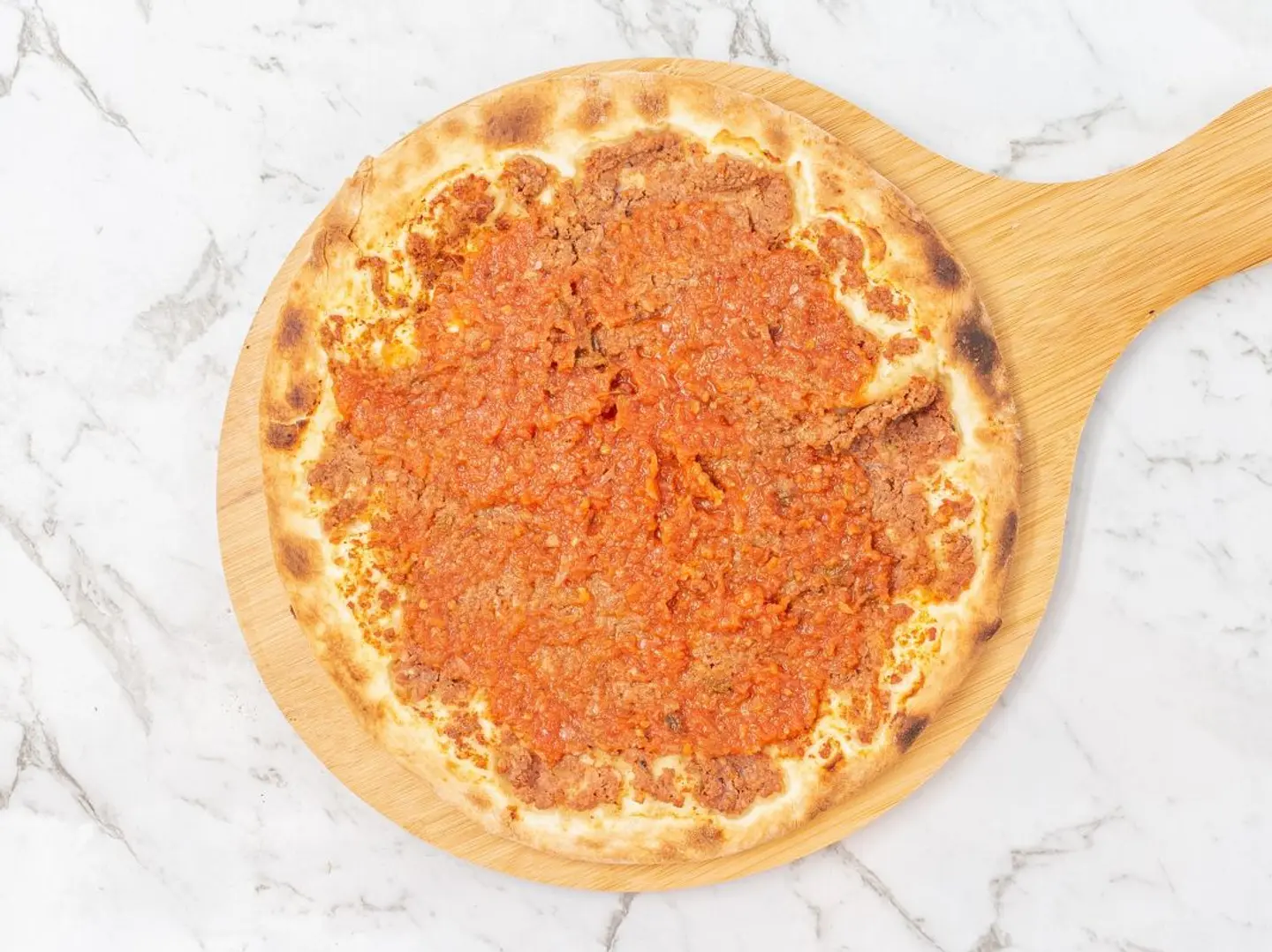 Meat Manakeesh With Sauce