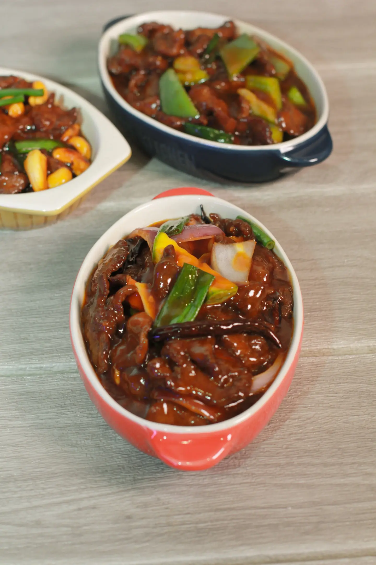 Beef With Dry Chili And Garlic