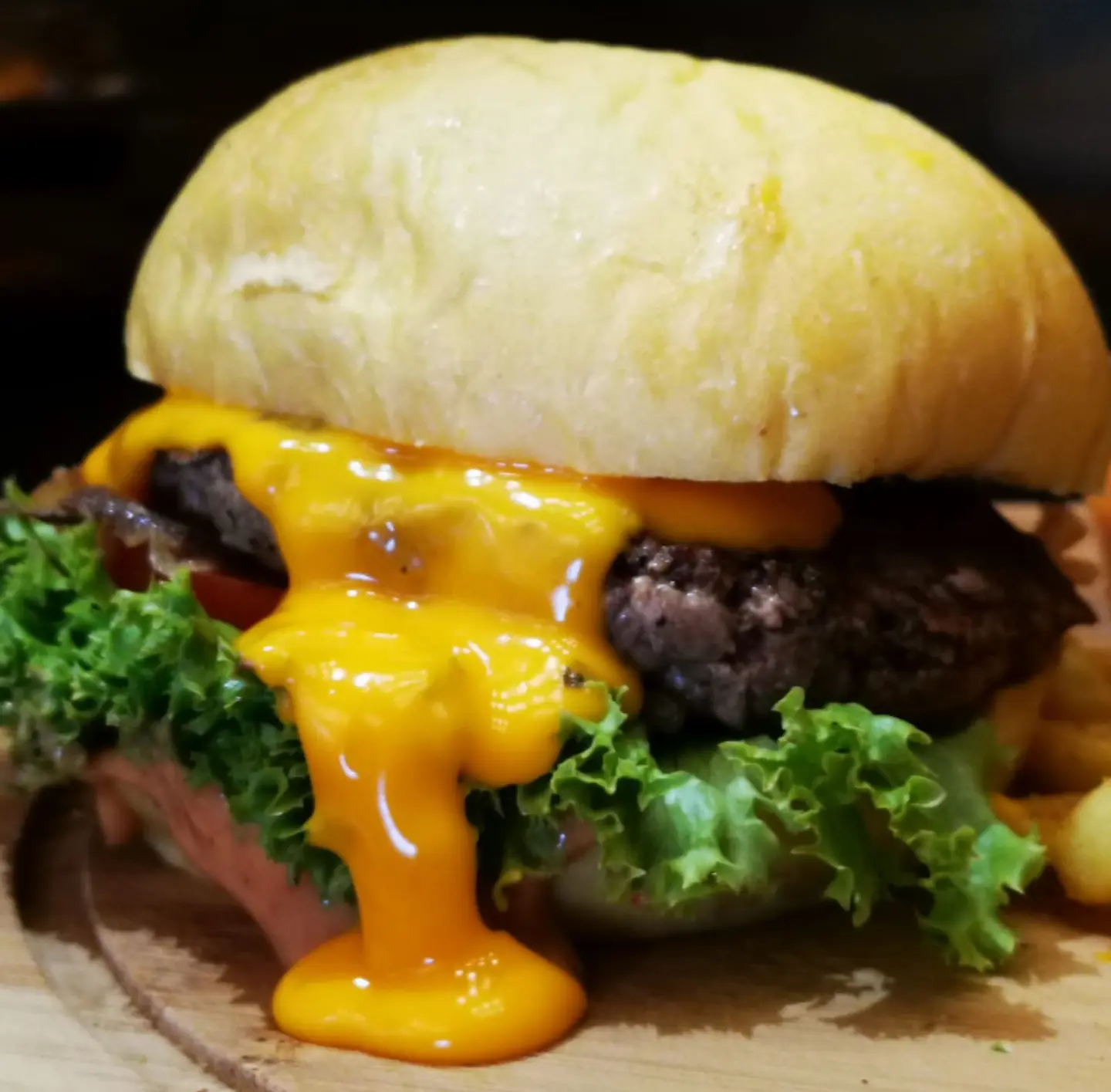 Cheesy Meat Burger - Sandwich