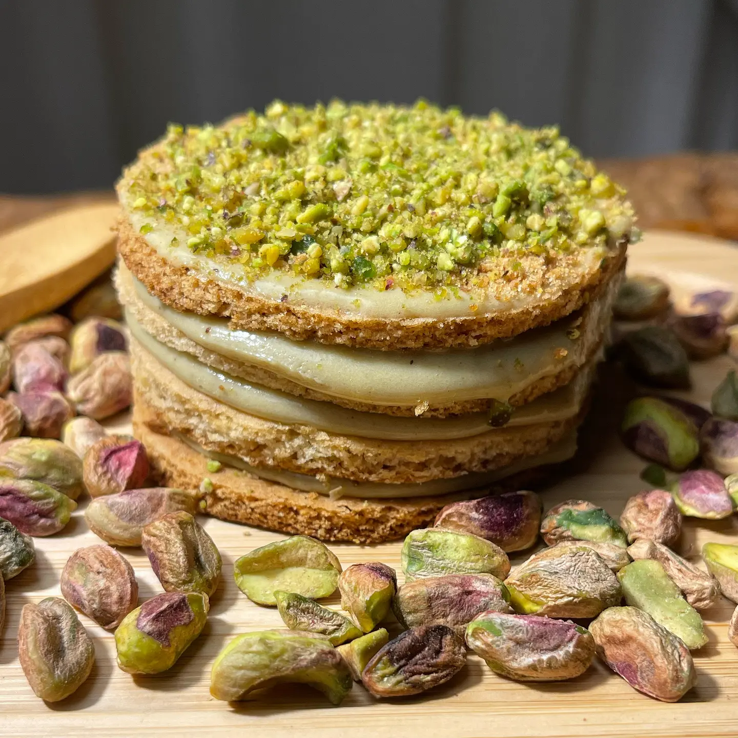 هني كيك بالبستاشو