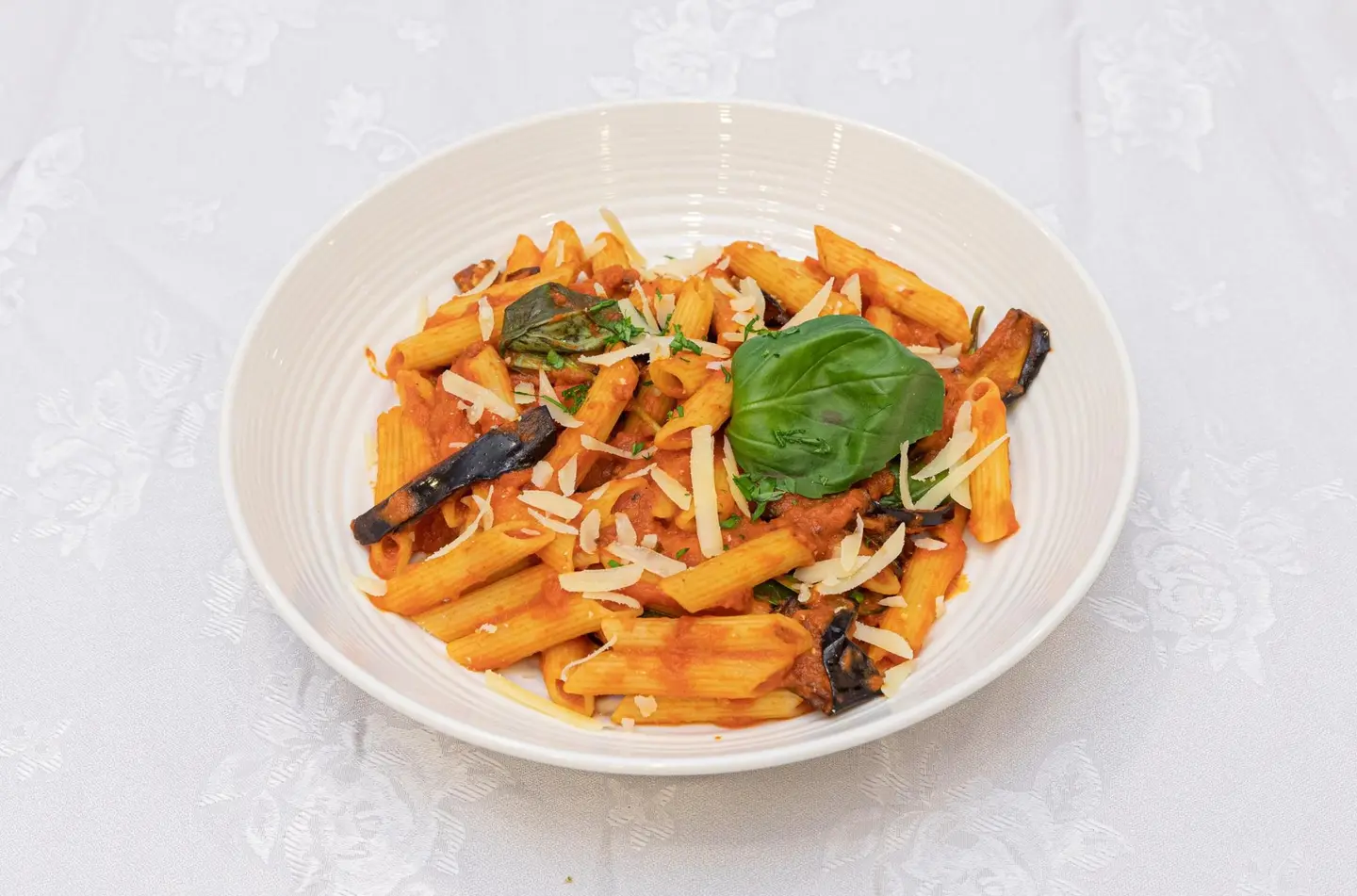 White Red Vegetable Pasta