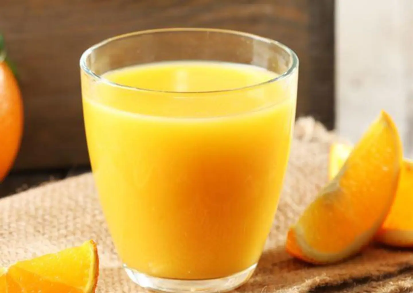 برتقال طازج