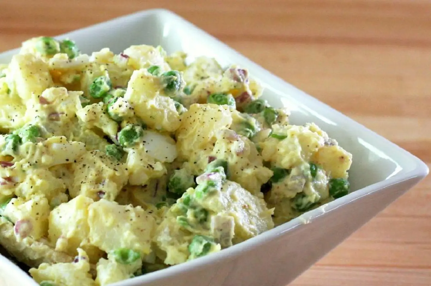 بازاليا بالبيض