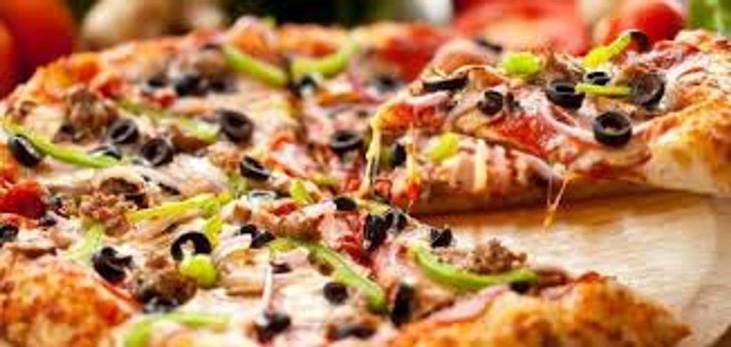 بيتزا دجاج - صغير
