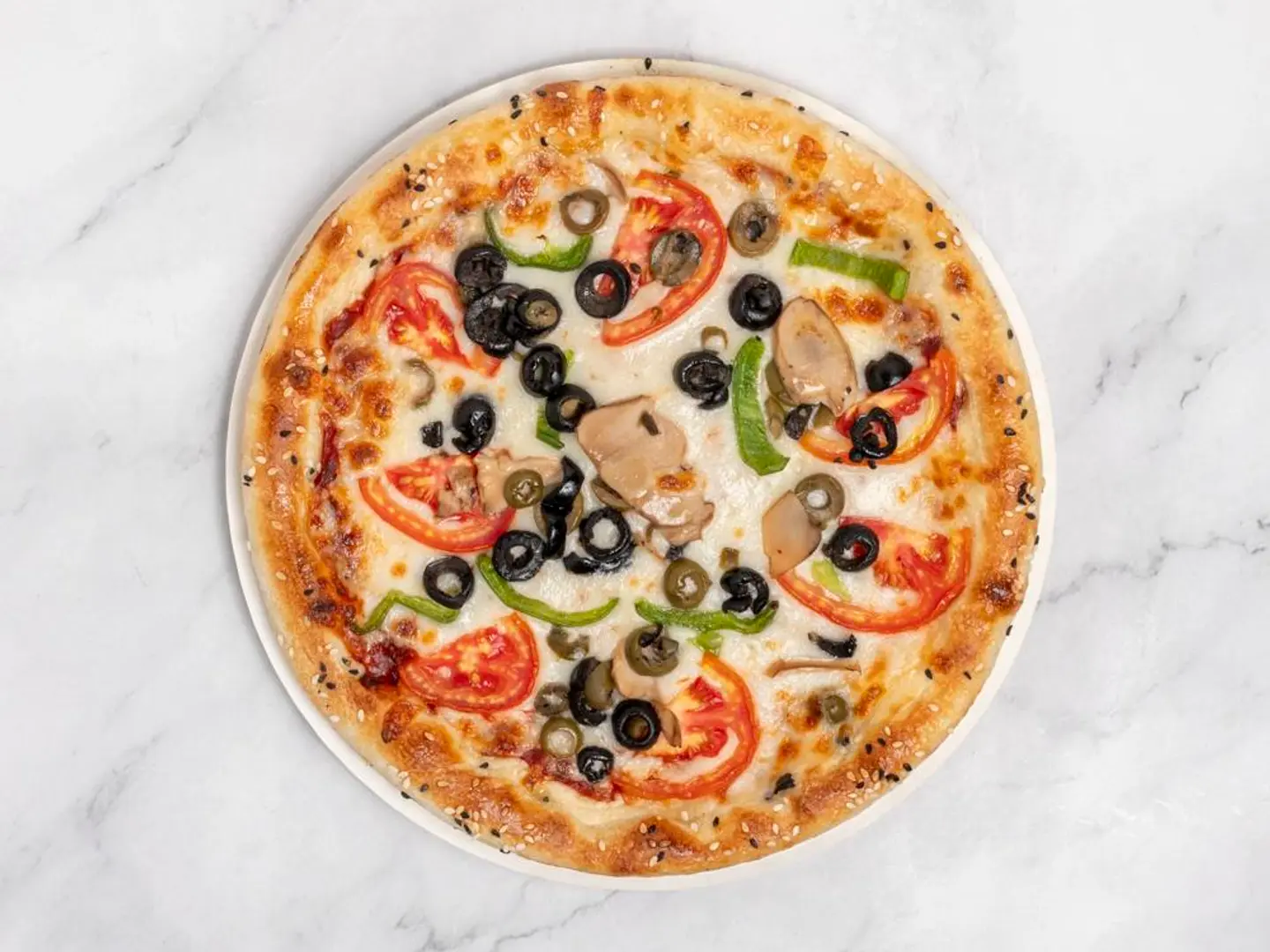 Pizza Aljud With Vegetables And Cheese - Medium