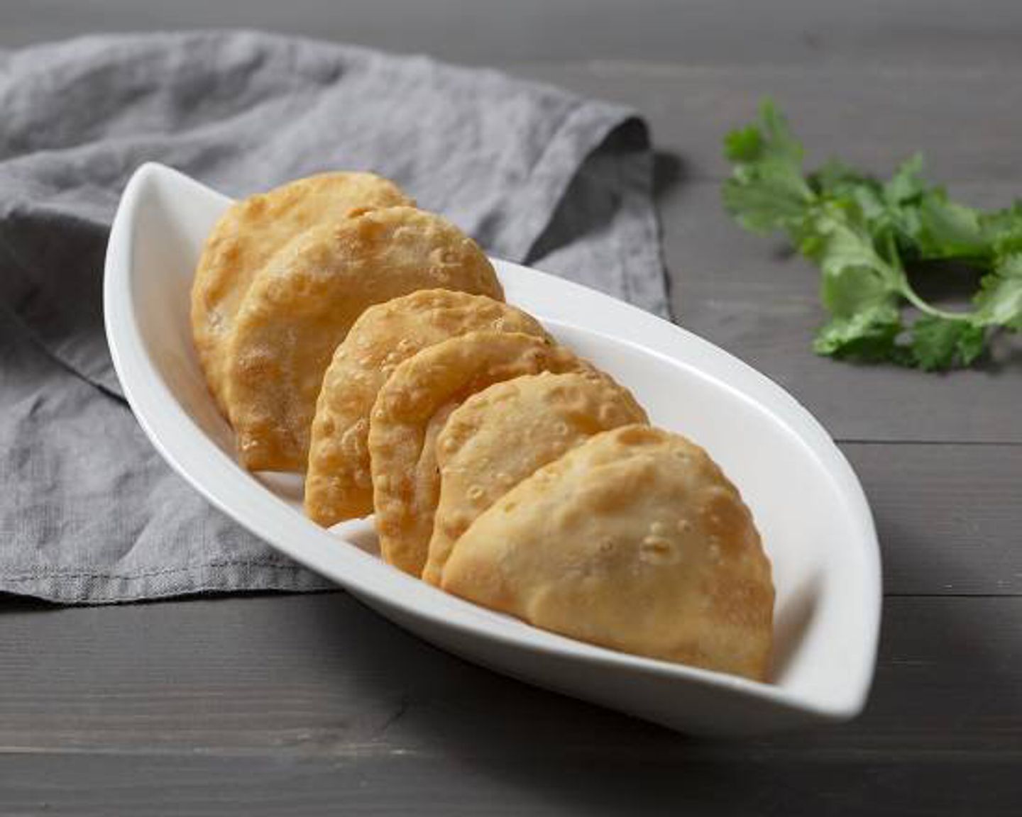 Puff Sambousek - 6 Pieces