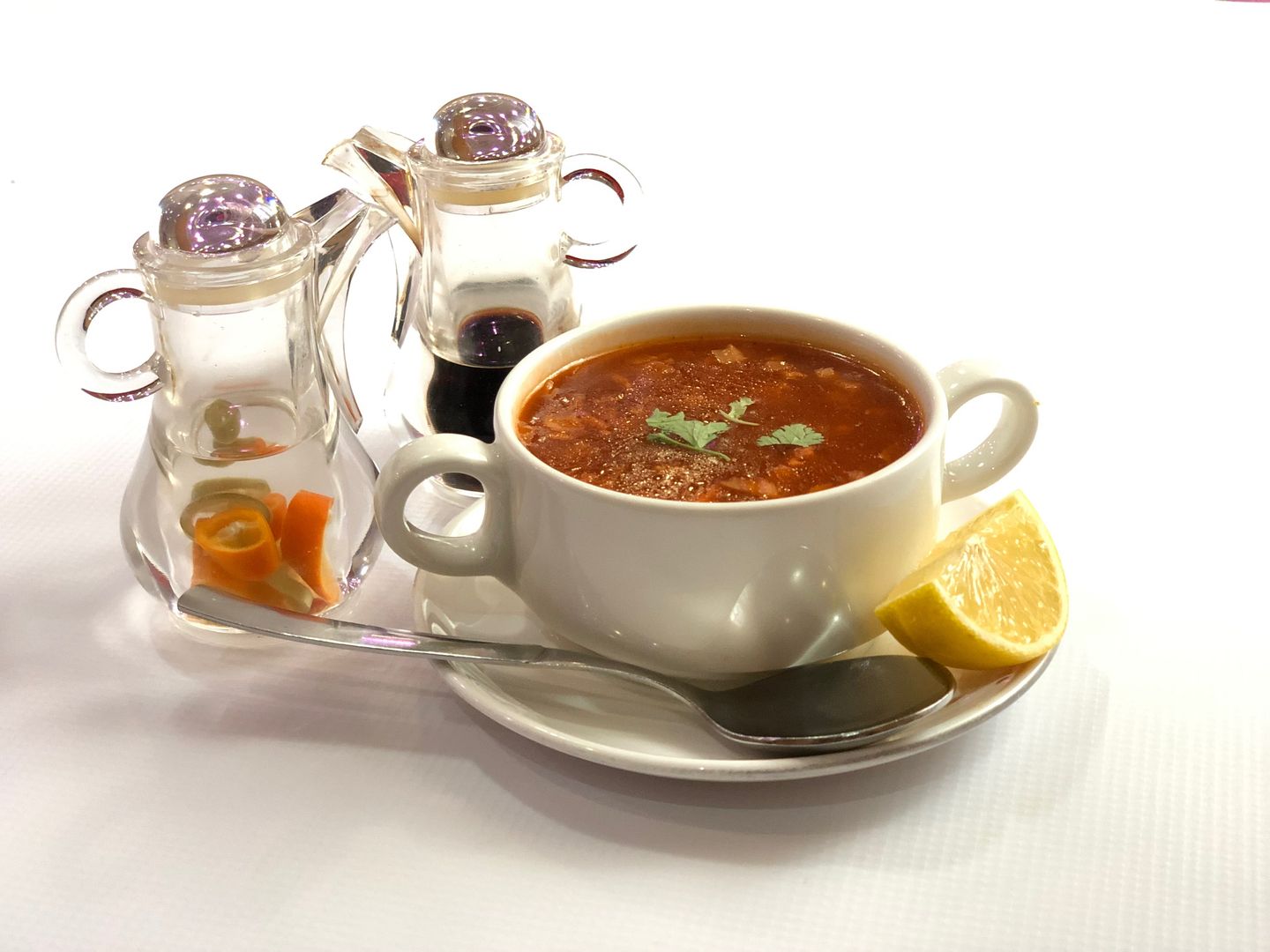 شوربة حارة وحامضة - دجاج
