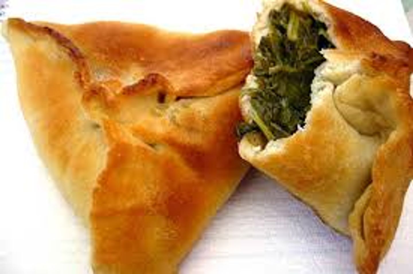 سبانخ بالجبن - دائري