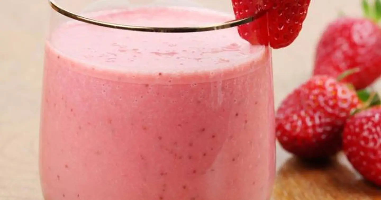 Strawberry Smoothie - Small