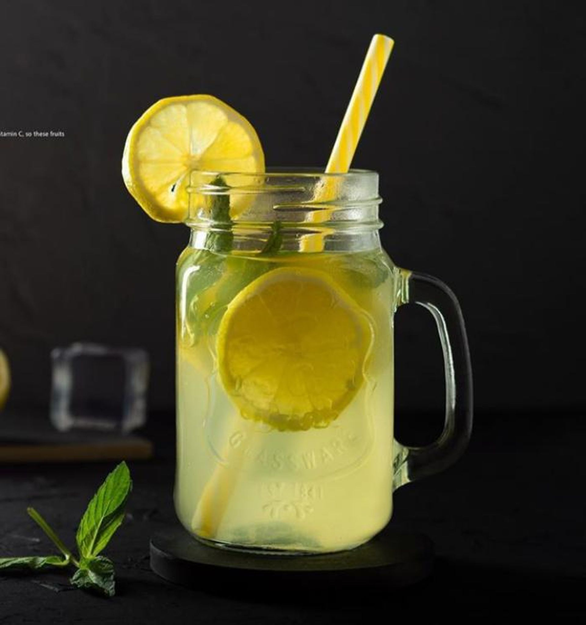 ليمون مع الزنجبيل    - وسط