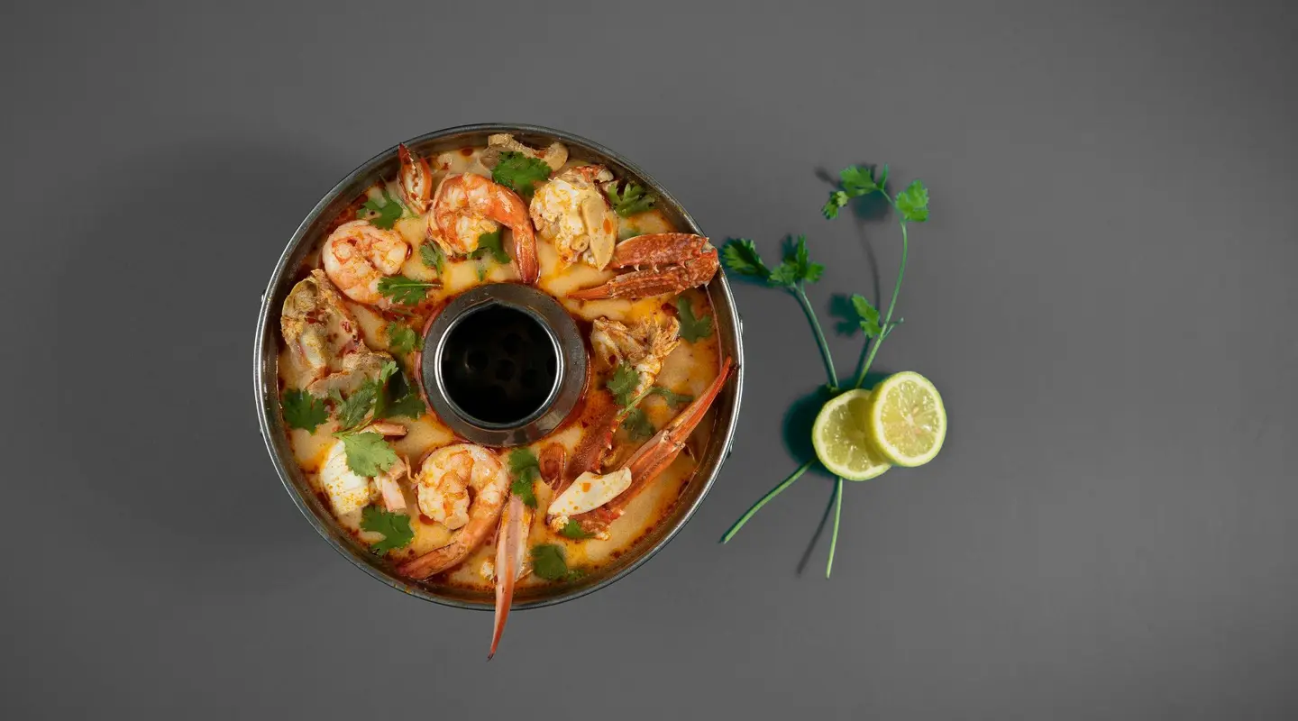 شوربة توم يم التايلندية الشهيرة - صغير