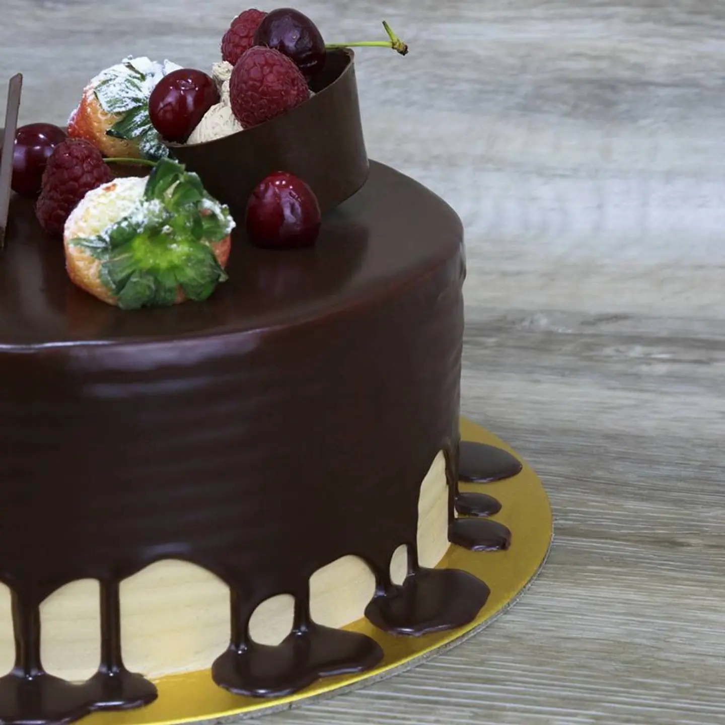 Galaxy Cake - 8 Persons