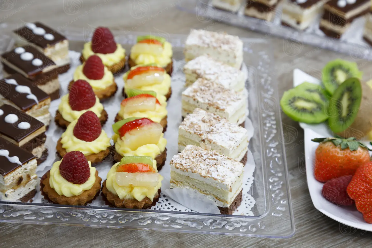 Sawariihat Cake - 25 Pieces