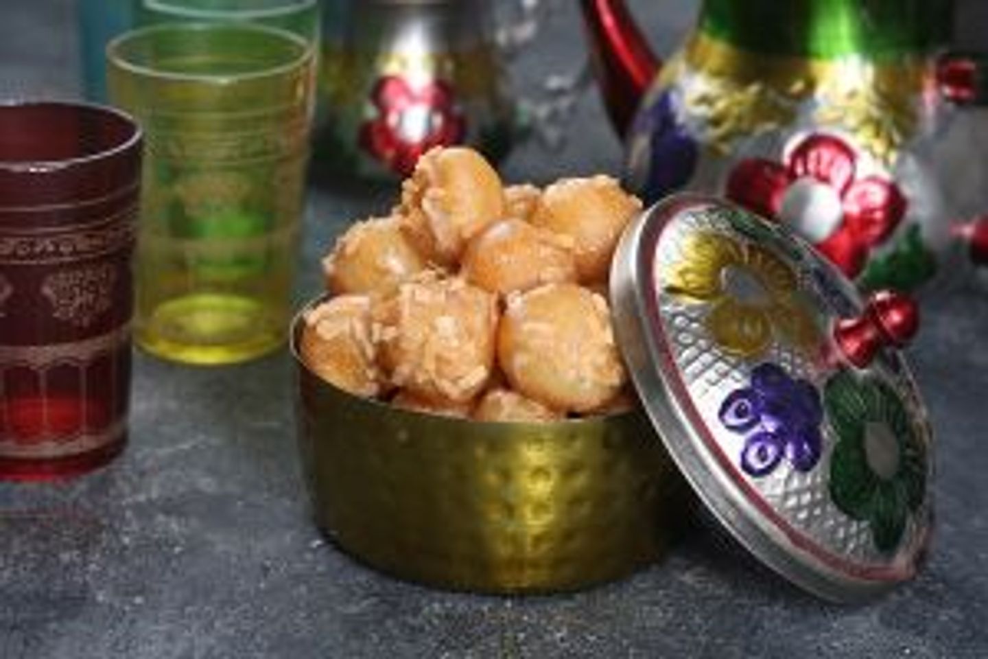 مشكل - صغير