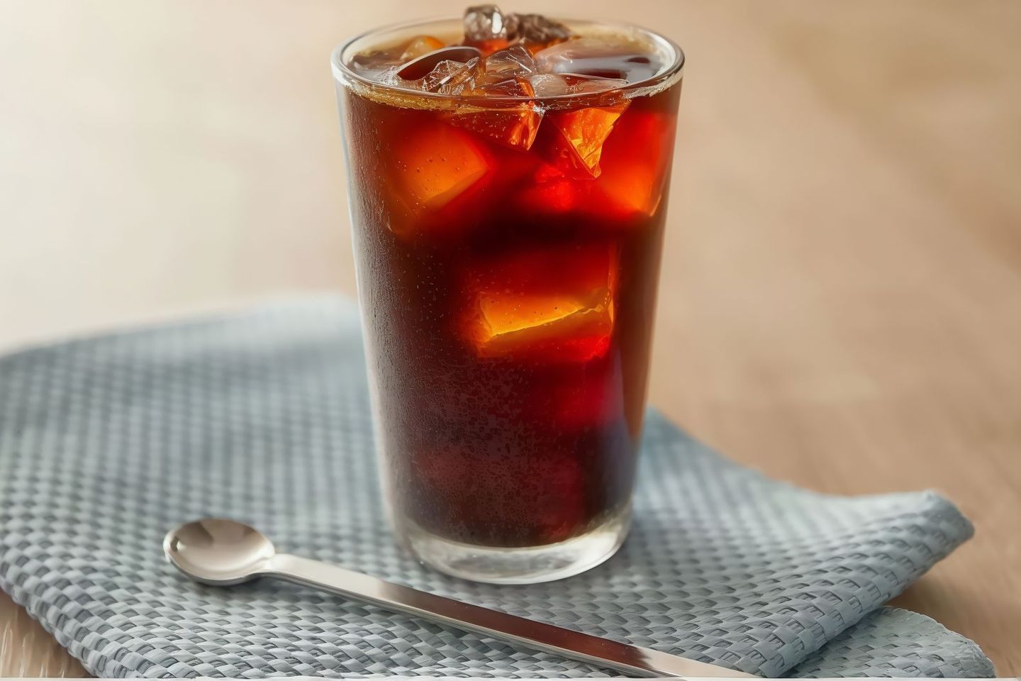 Iced American Coffee - Medium