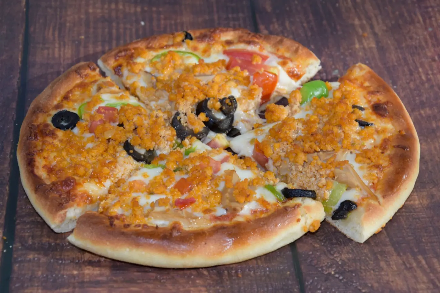 بيتزا الدجاج مع الخضار  - صغير